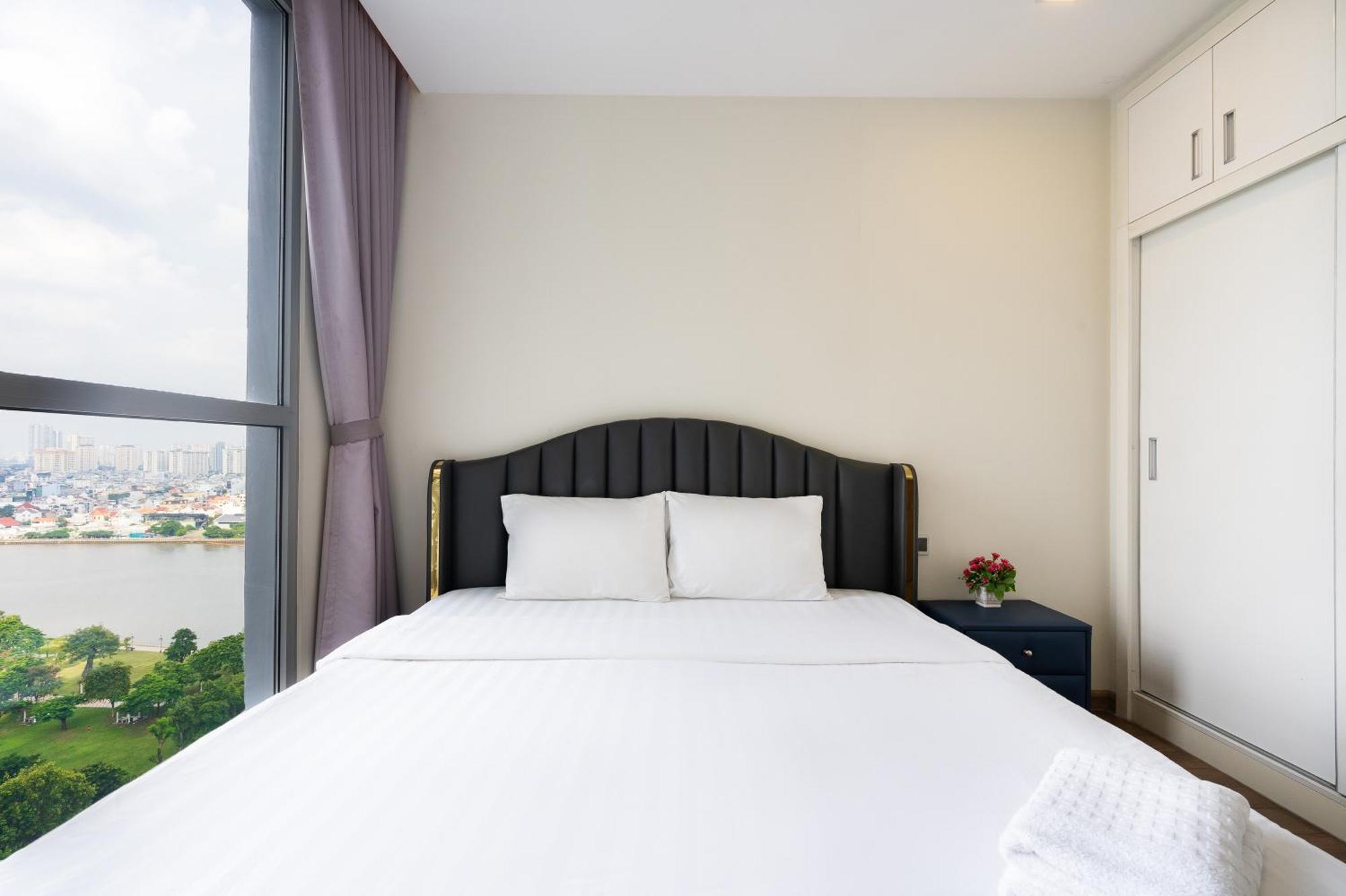 Vinhomes Luxury Art Condotel Apartment
