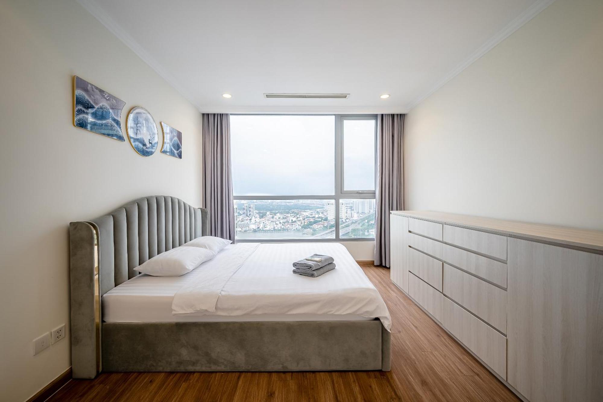 Vinhomes Luxury Art Condotel Apartment