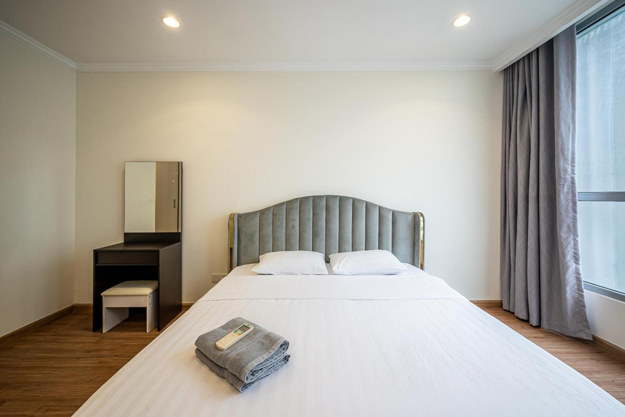 Vinhomes Luxury Art Condotel Apartment *