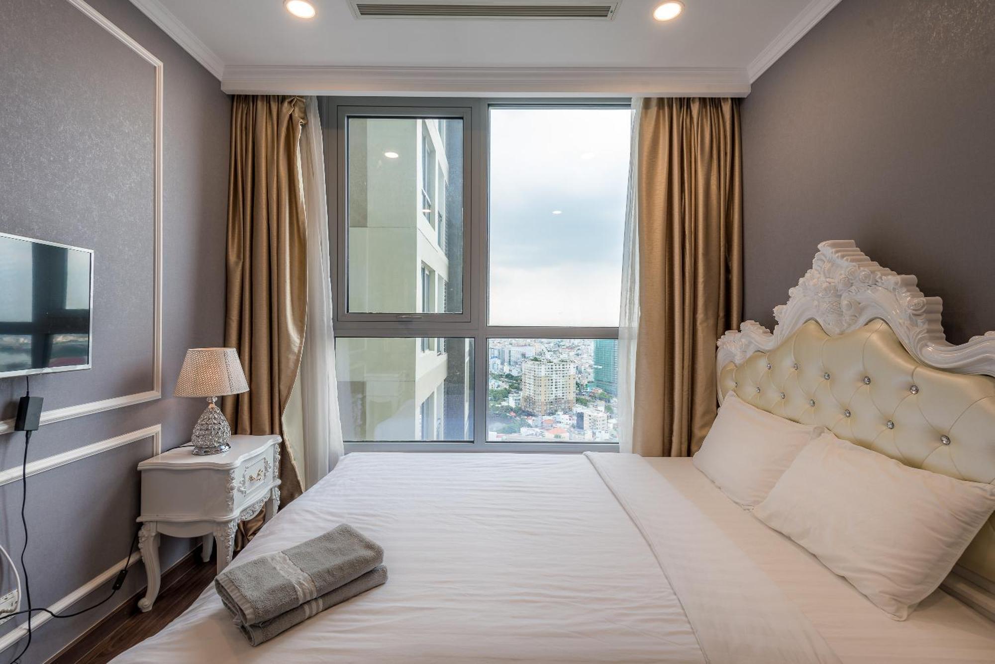 Vinhomes Luxury Art Condotel Apartment Ho Chi Minh City