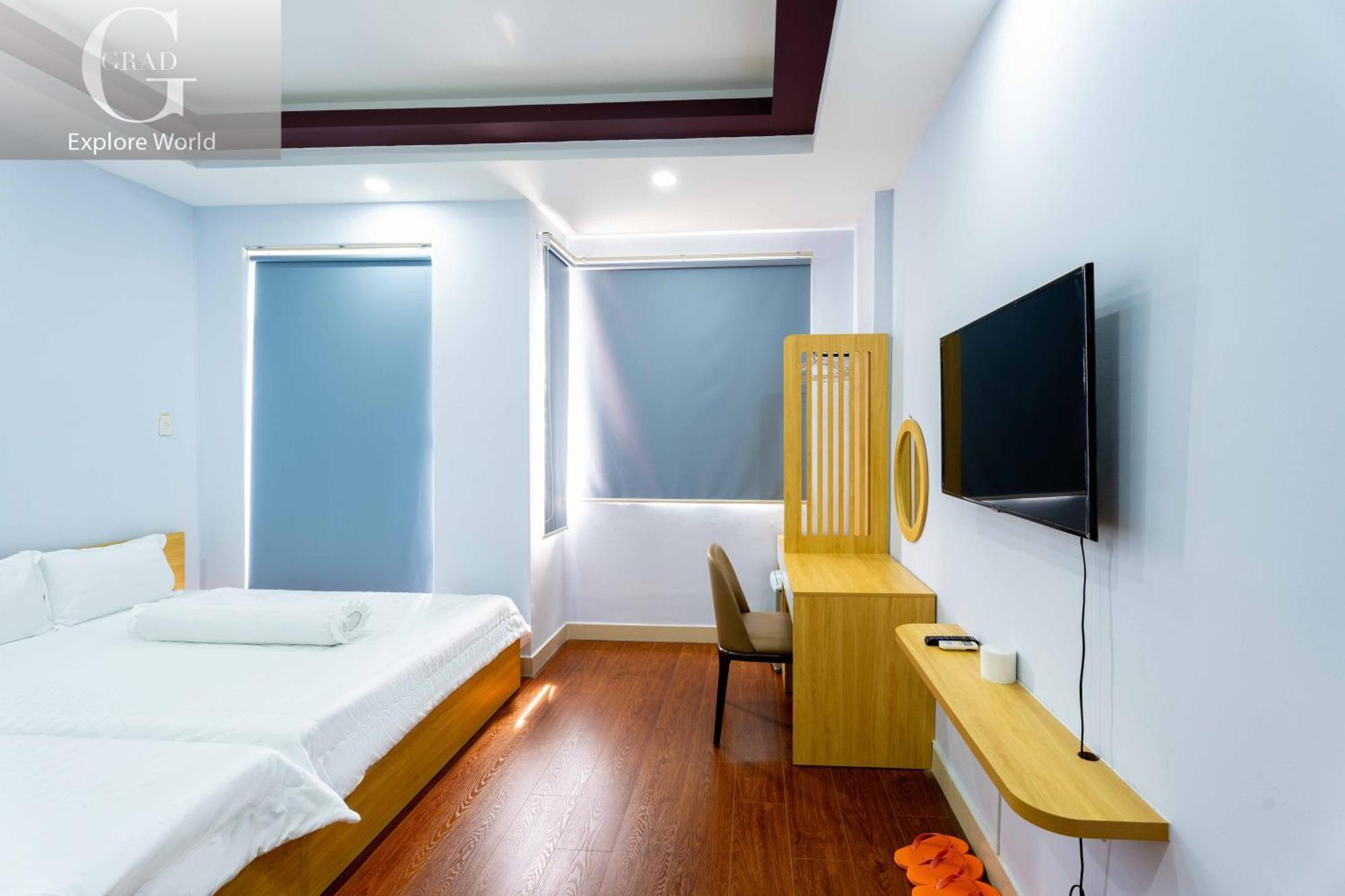 Grad Tuan Viet Hotel *