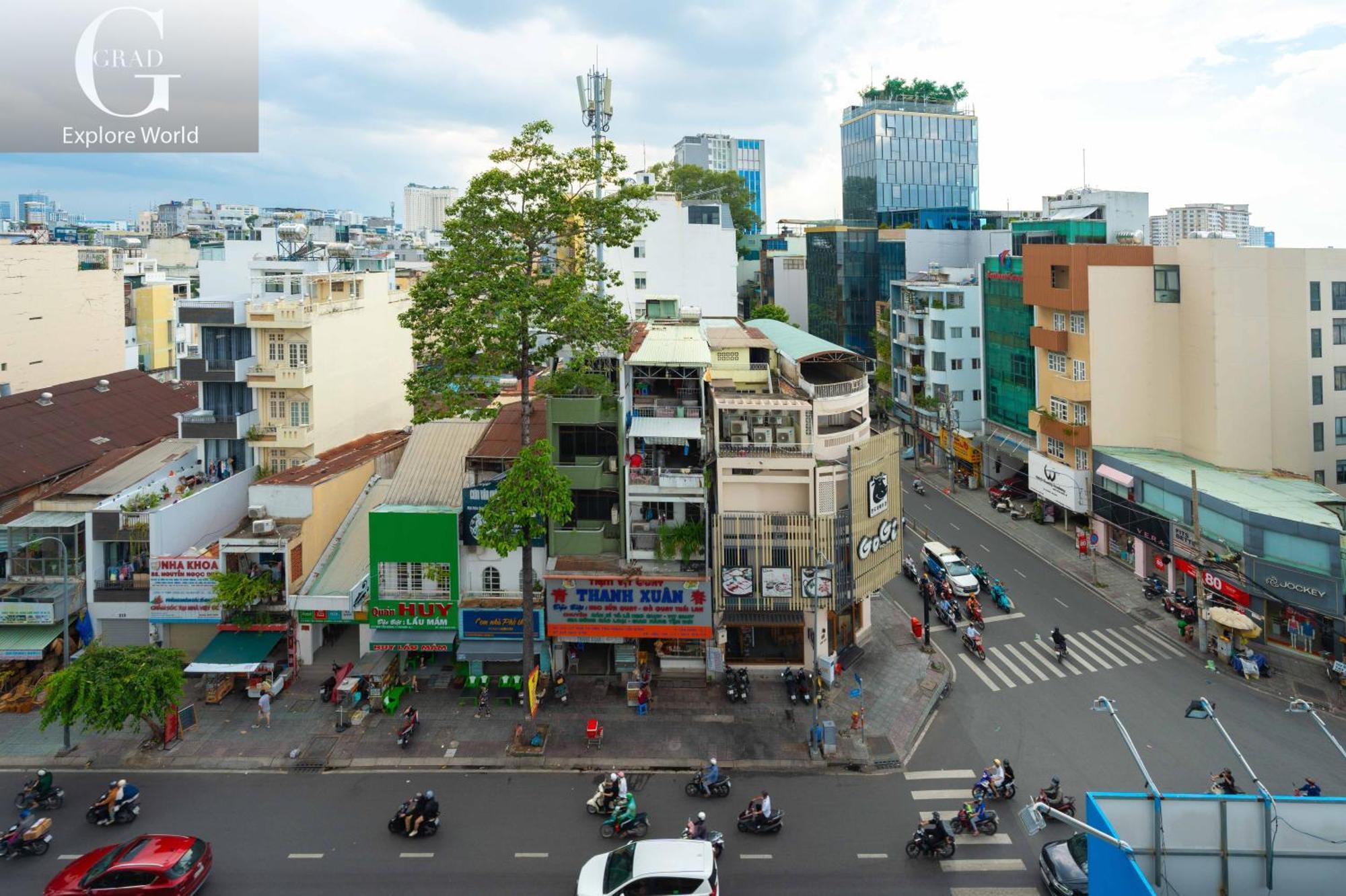 Grad Tuan Viet * Ho Chi Minh City