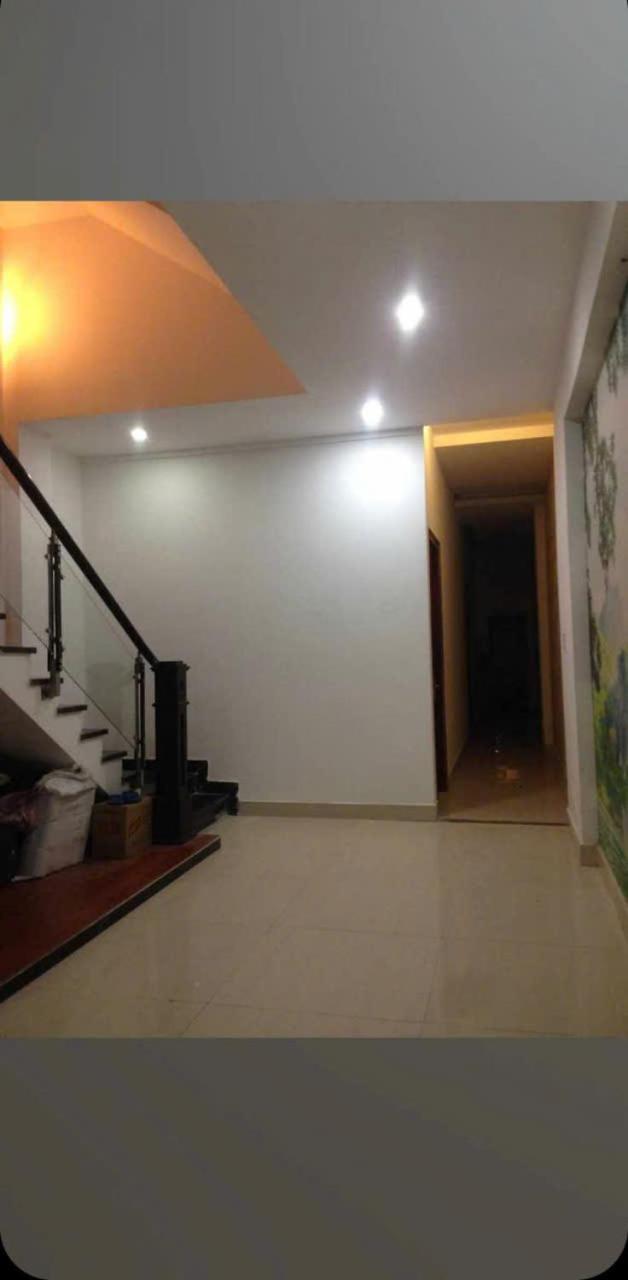Bed & Breakfast Khach San Hoang Lam *