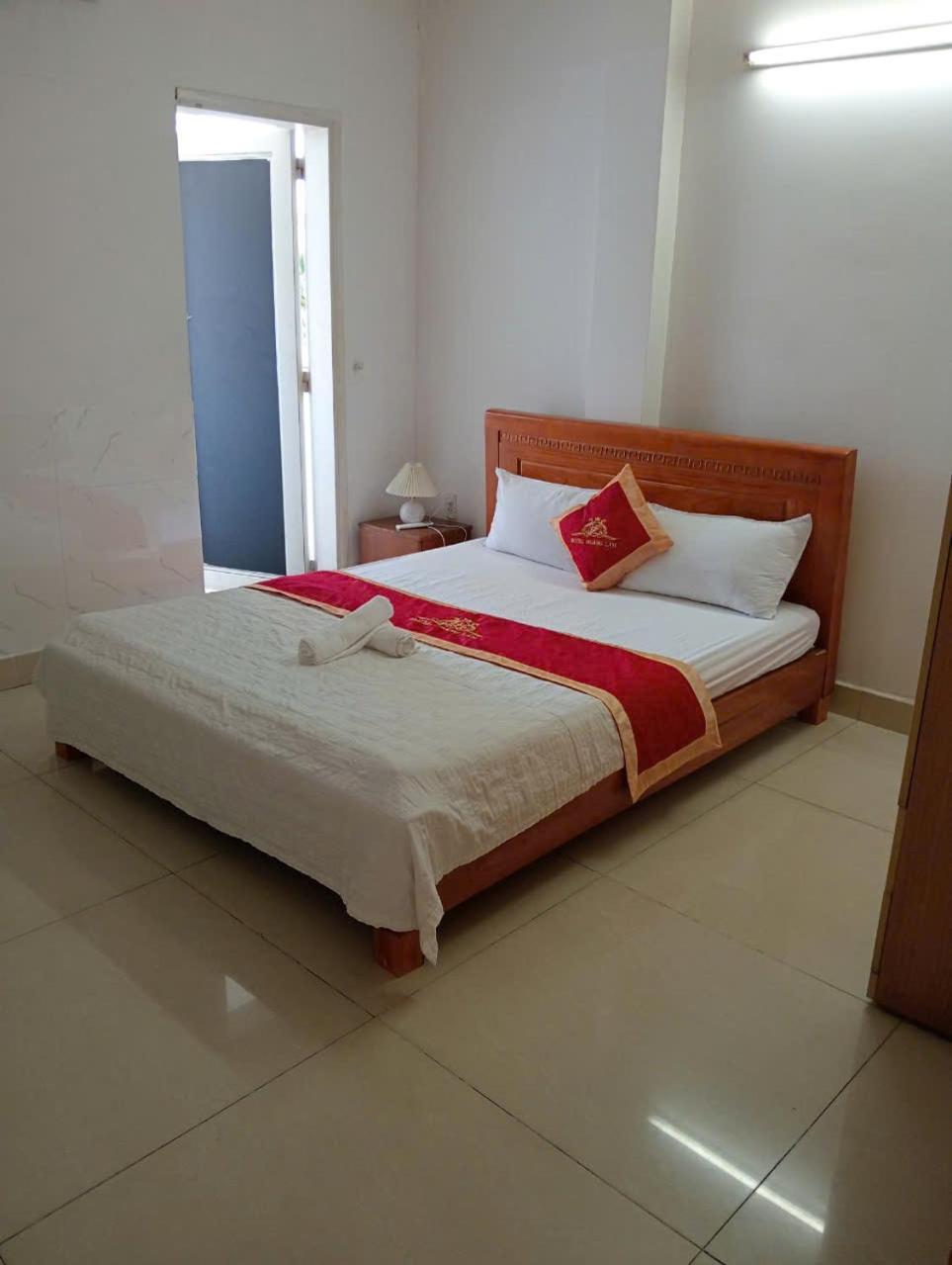 Khach San Hoang Lam Bed & Breakfast Ho Chi Minh City