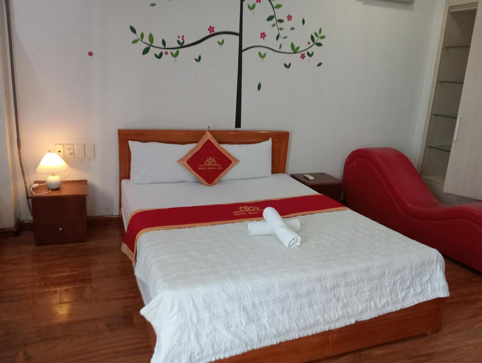 Khach San Hoang Lam Bed & Breakfast Ho Chi Minh City