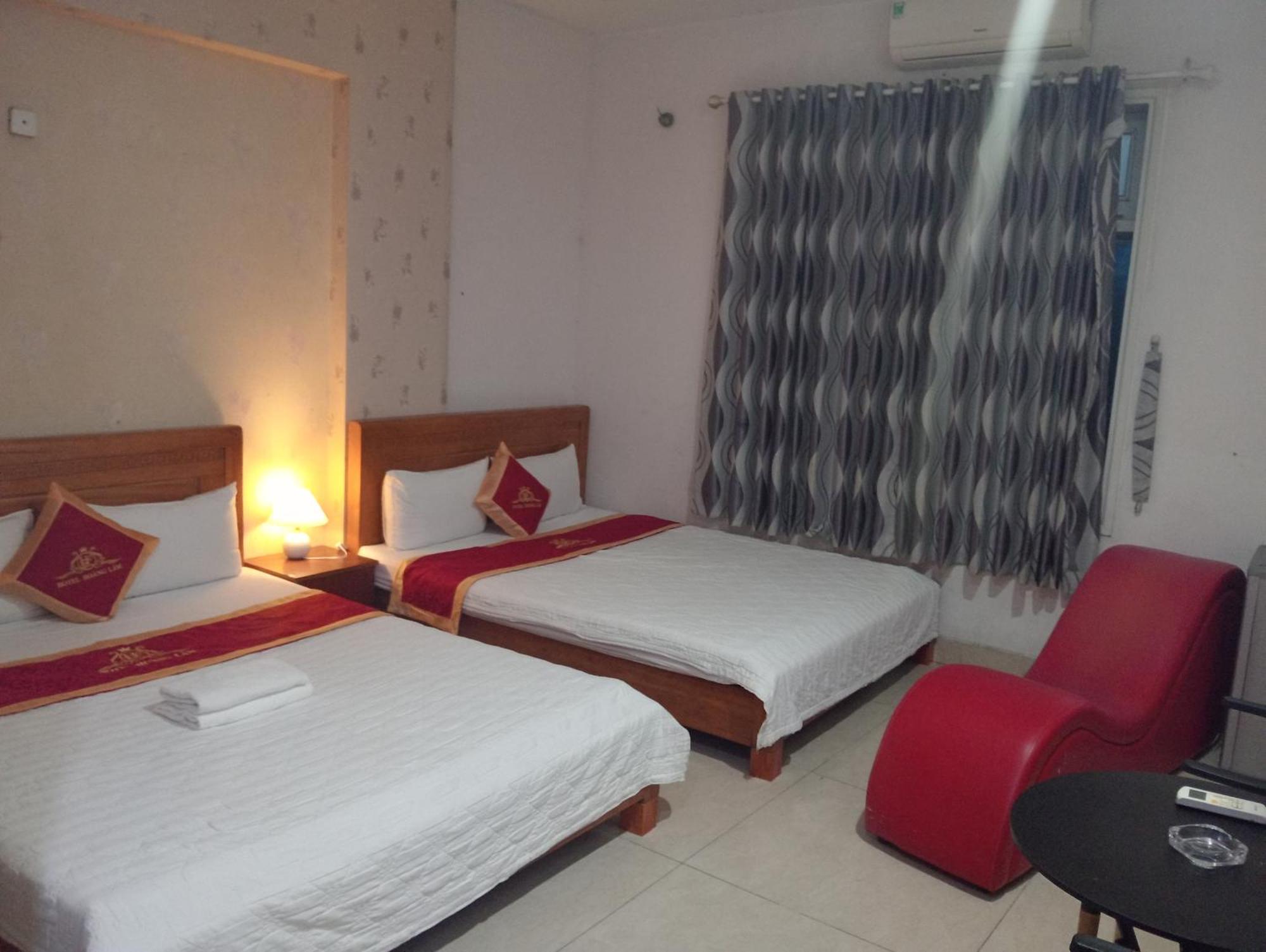 Bed & Breakfast Khach San Hoang Lam Ho Chi Minh City