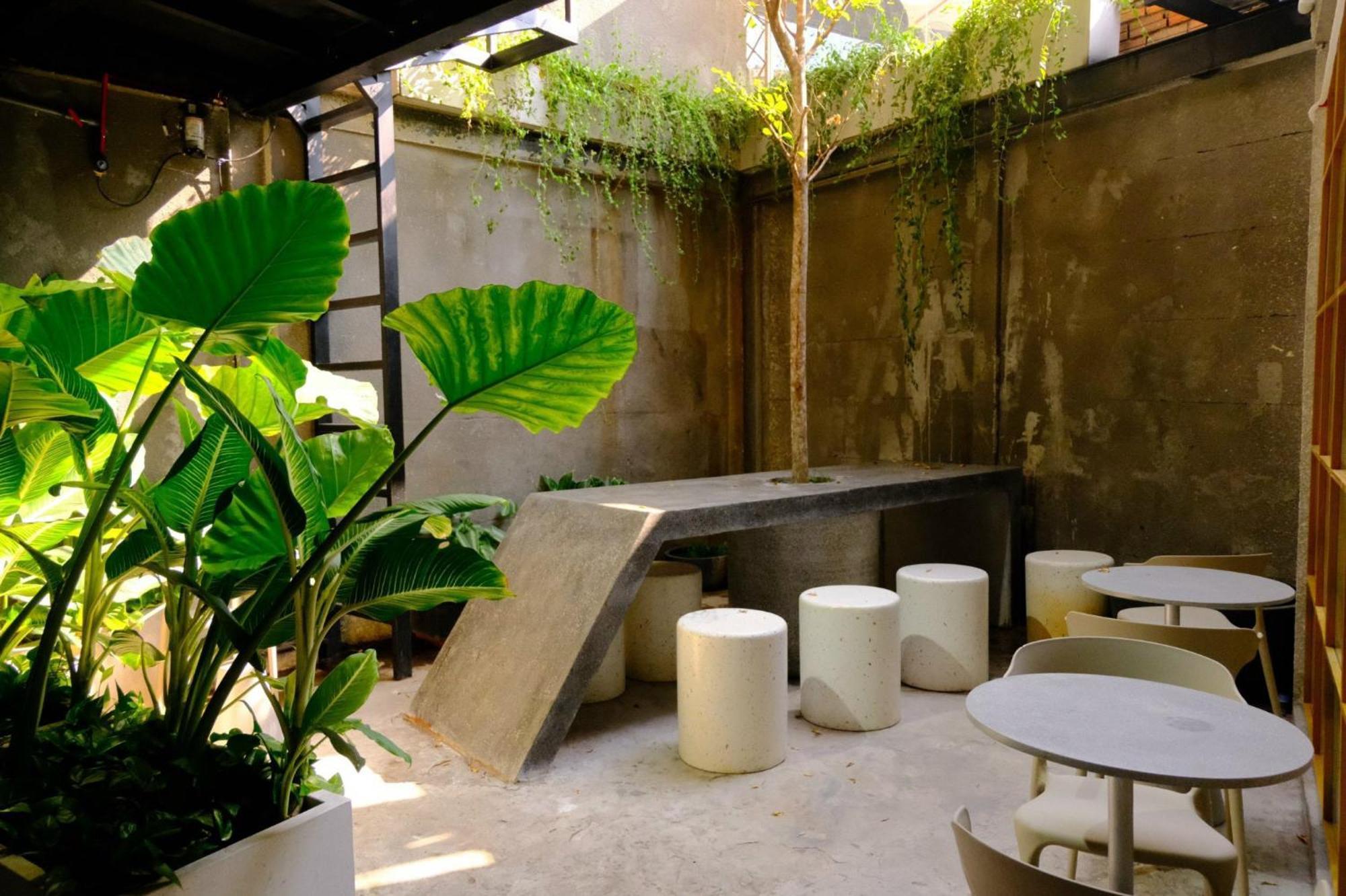 Hostel Neru & Coffee Ho Chi Minh City