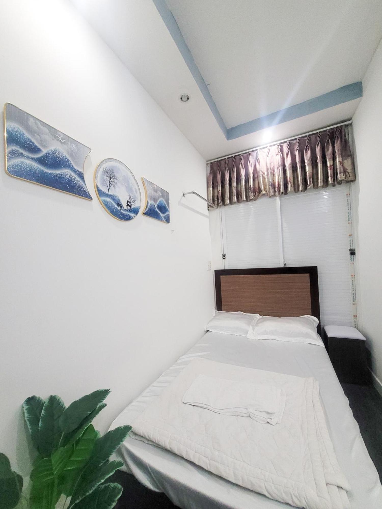 Hotel Yhd