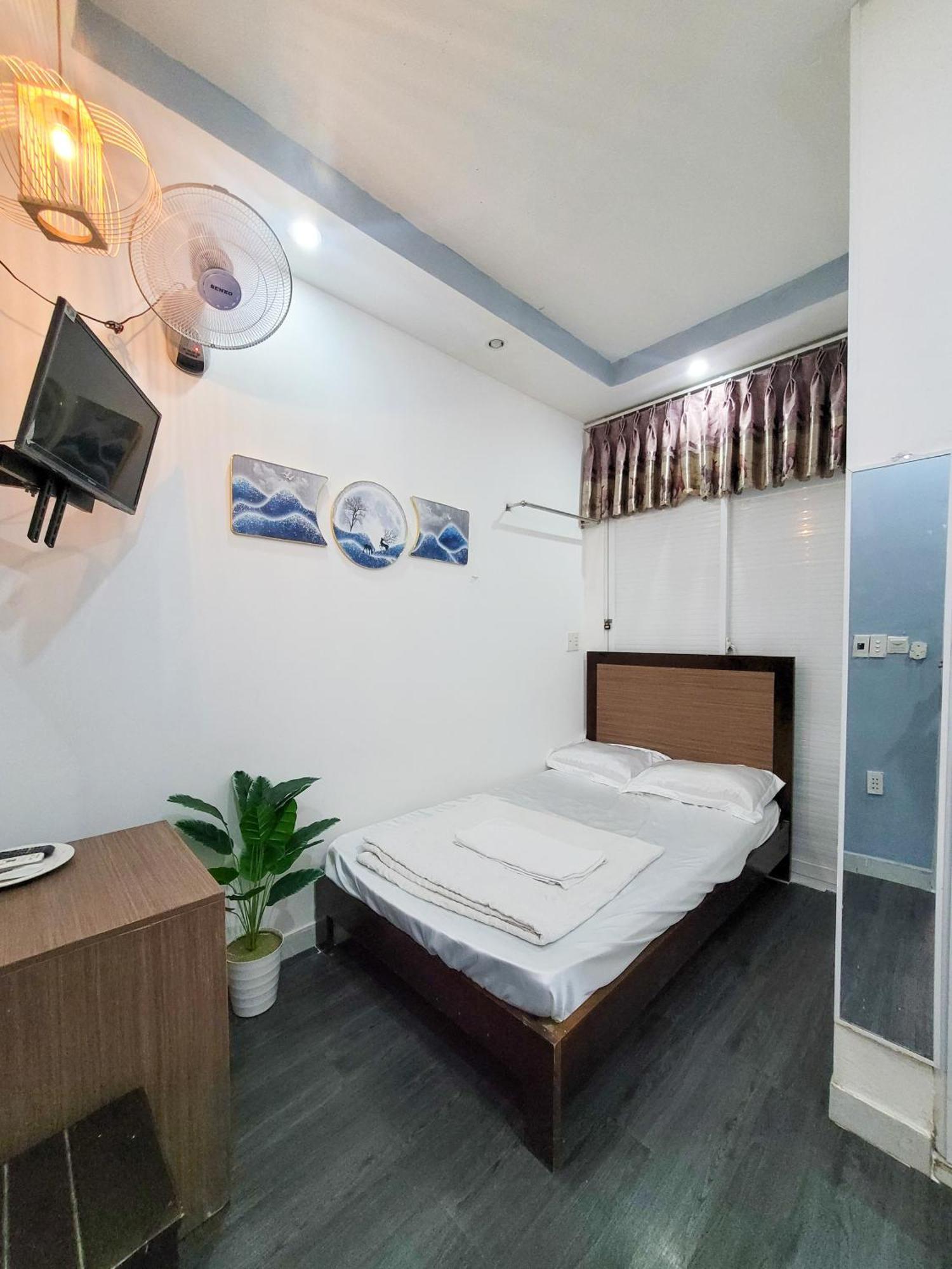 Yhd Hotel Ho Chi Minh City