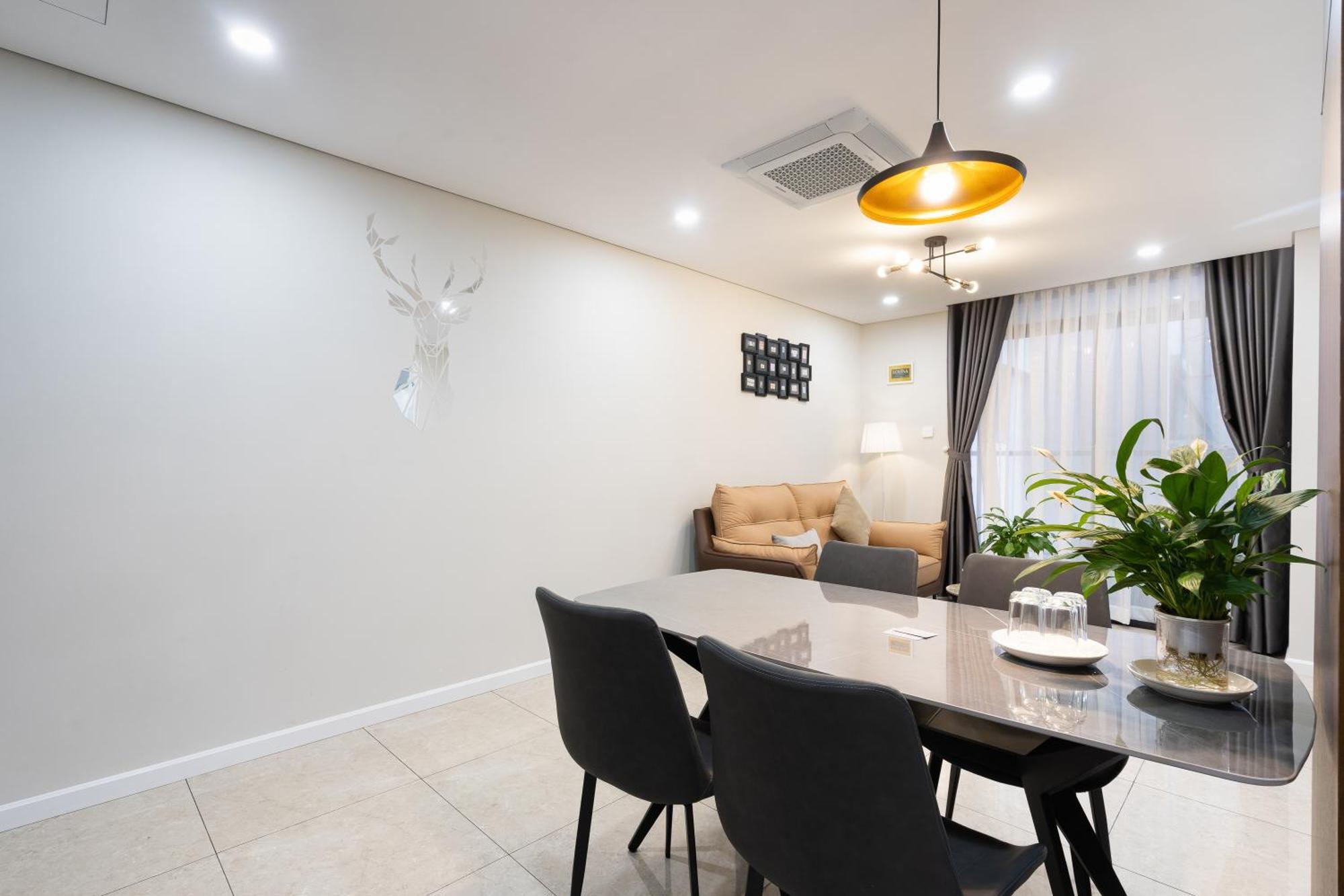 Vinh Hoi Apartment *