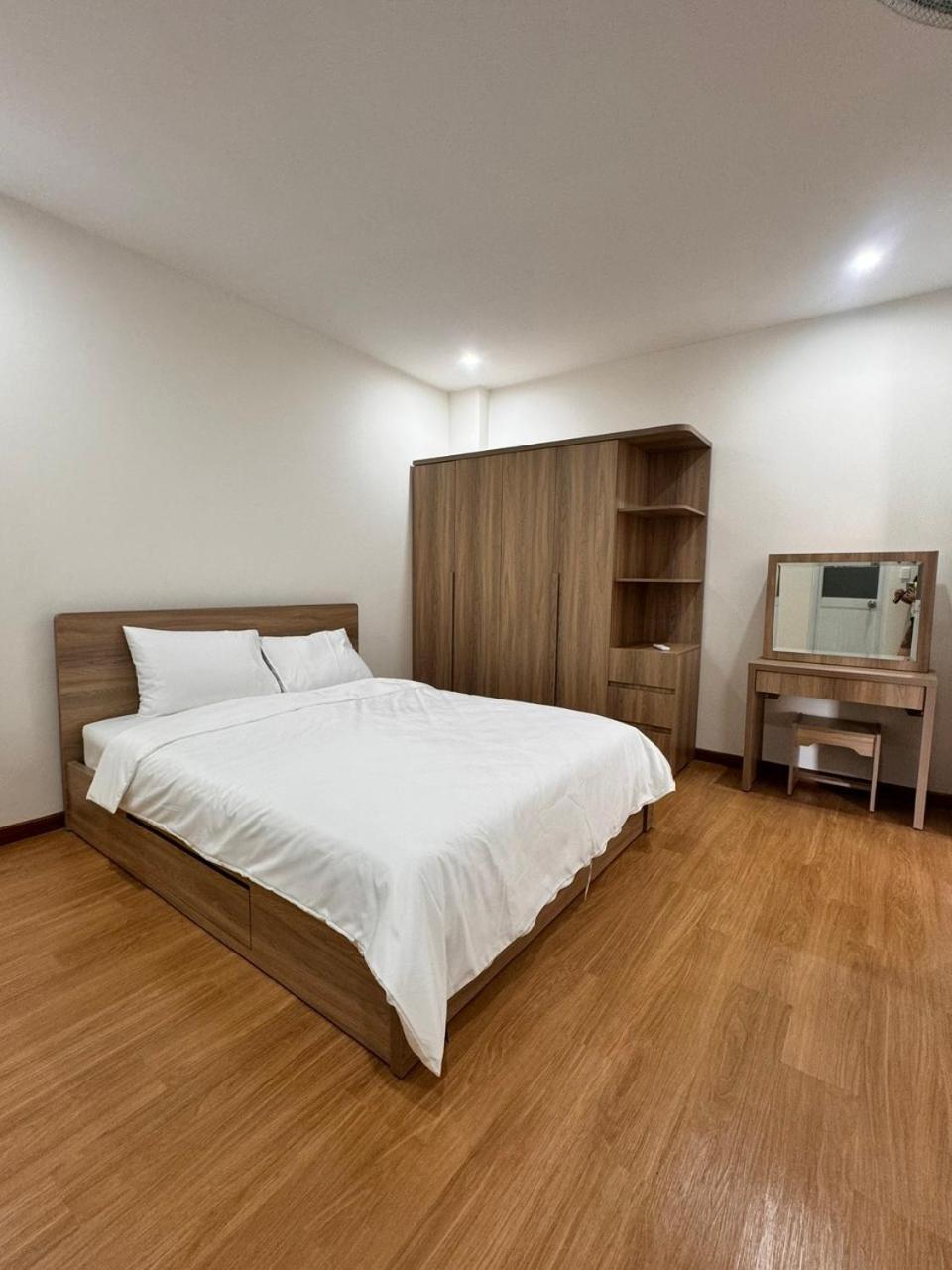 Cozy Airport - Self Check-in 247 Bed & Breakfast Ho Chi Minh City