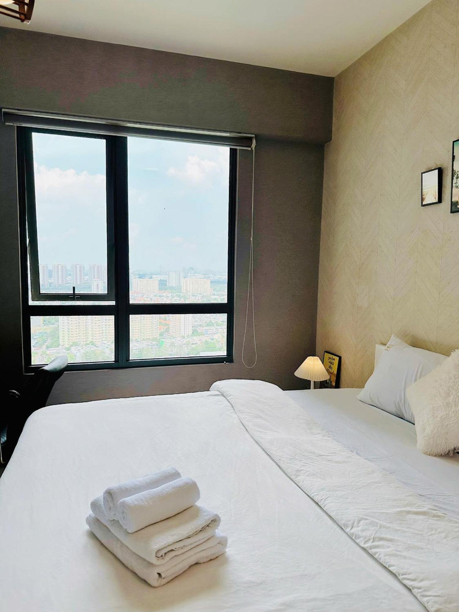 Shomes - Luxury In Masteri Thao Dien Free Gym, Pool *