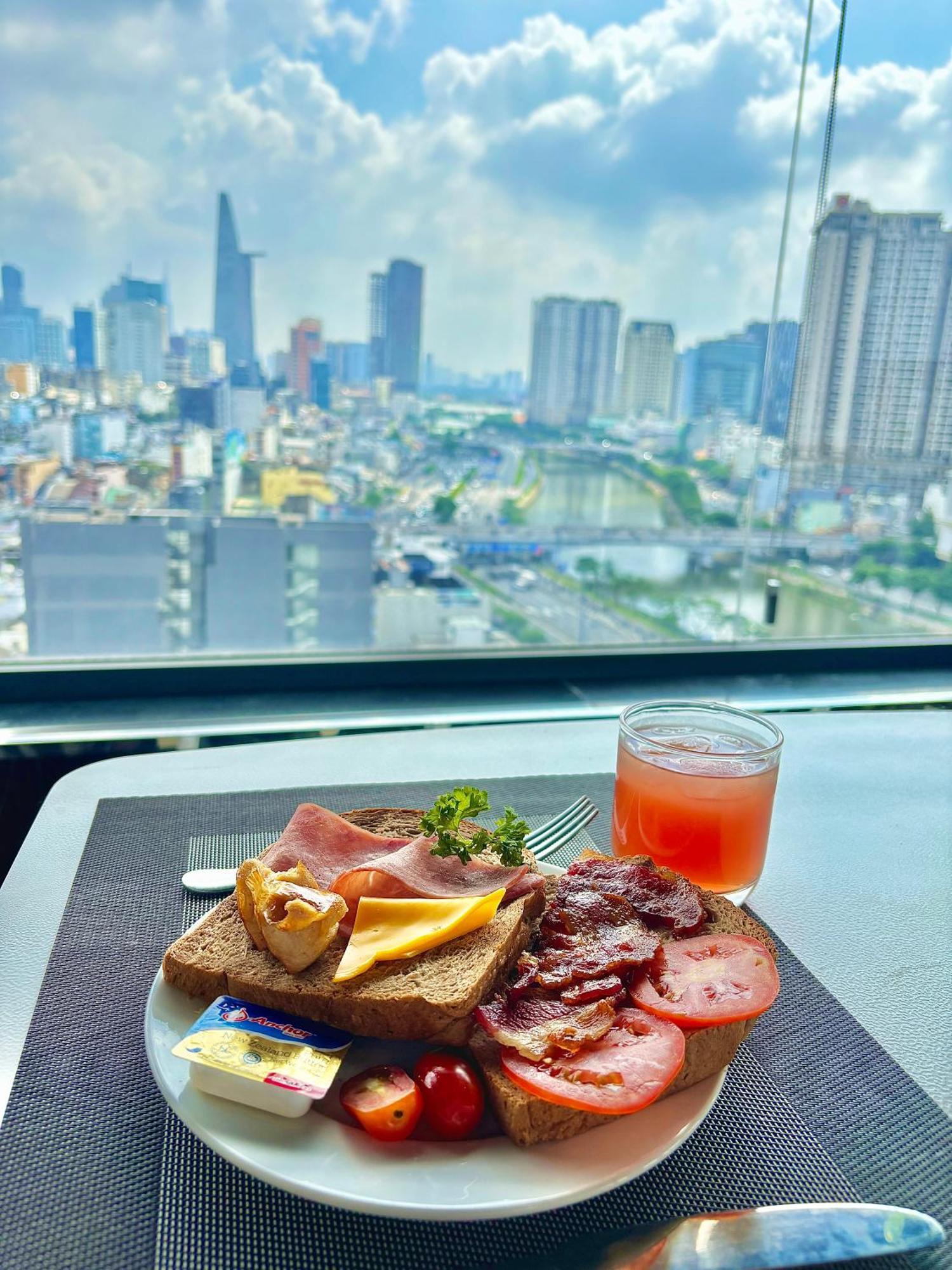 Hotel Huazhu Ho Chi Minh City