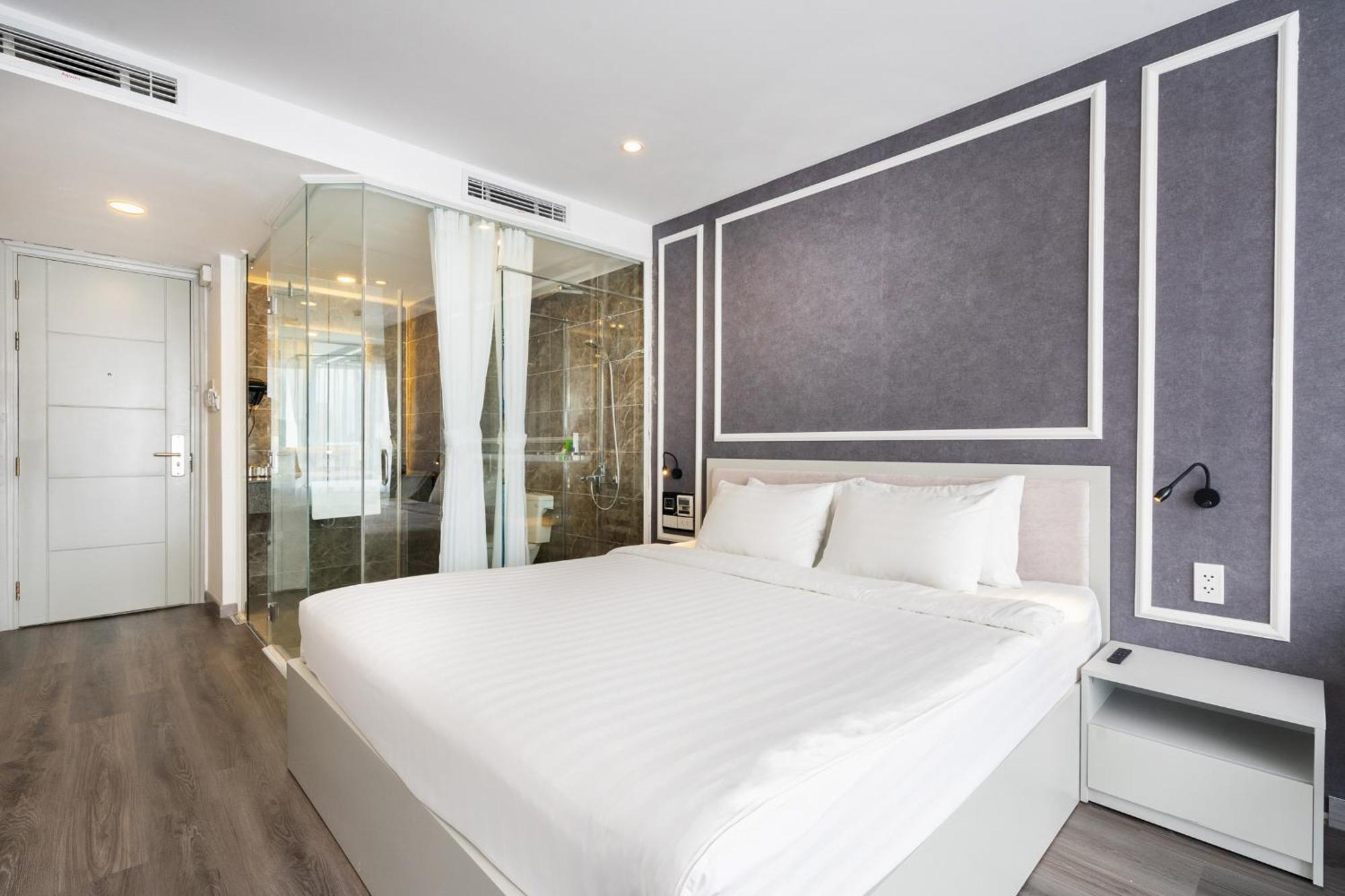 Hotel Huazhu 4*