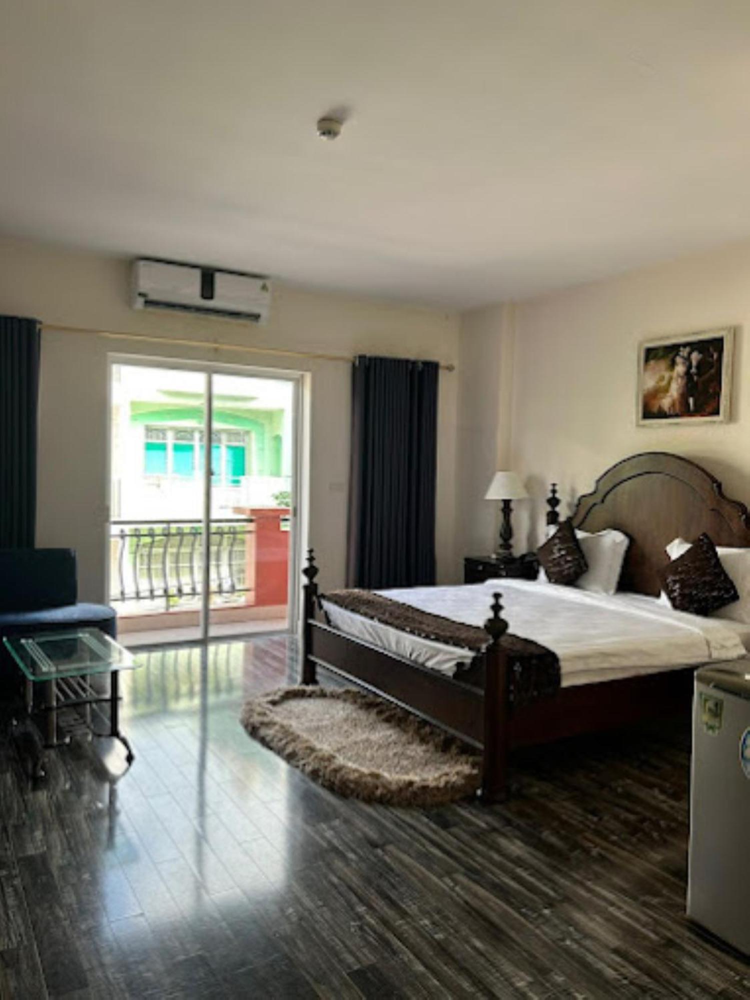 Hotel Hoang Le 2*