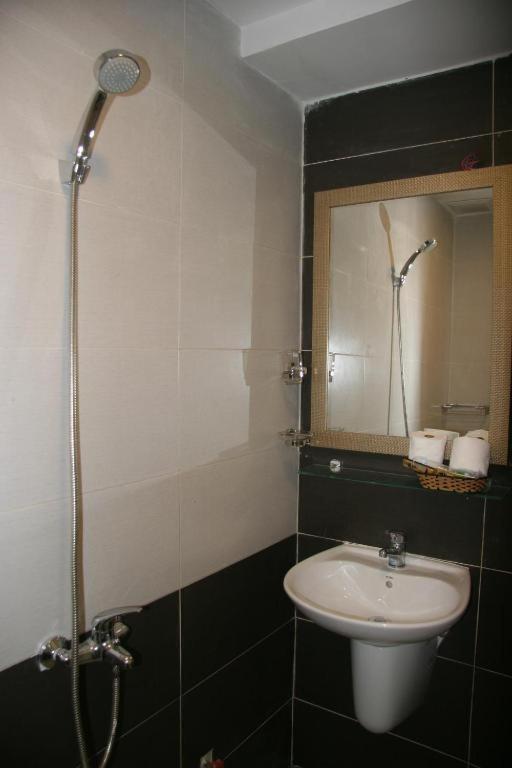 Hotel Ya