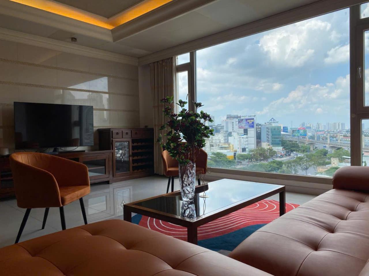 Son&henry Cantavil Korean Apartment