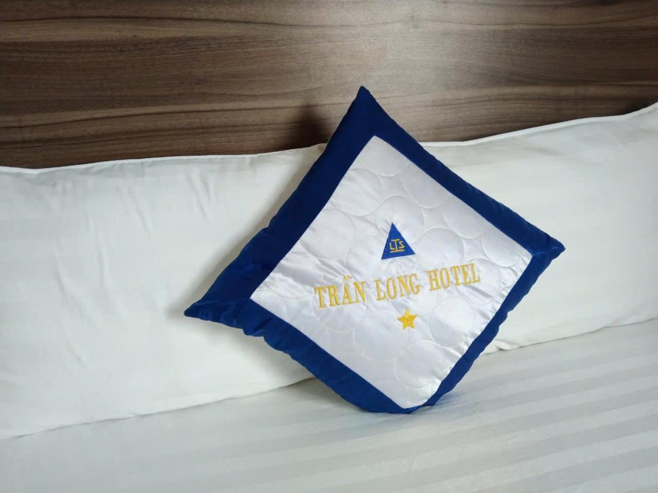 Hotel kapsul Tran Long