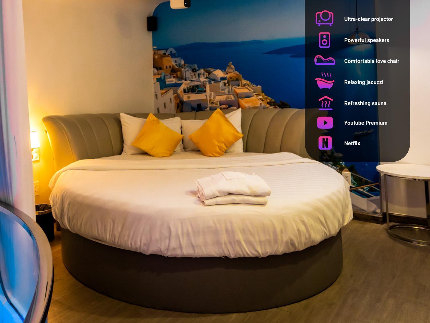 Cupid Hotel