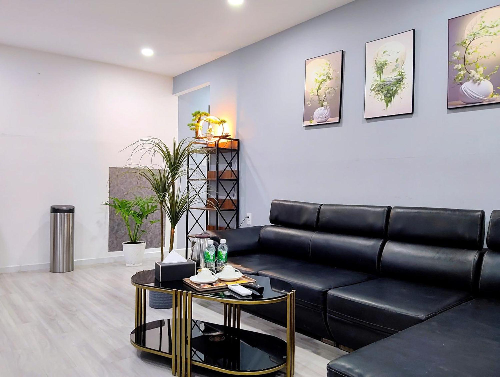 Diamond Boutique 36