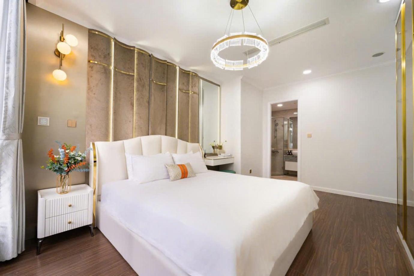 Signature The Landmark Apartment *