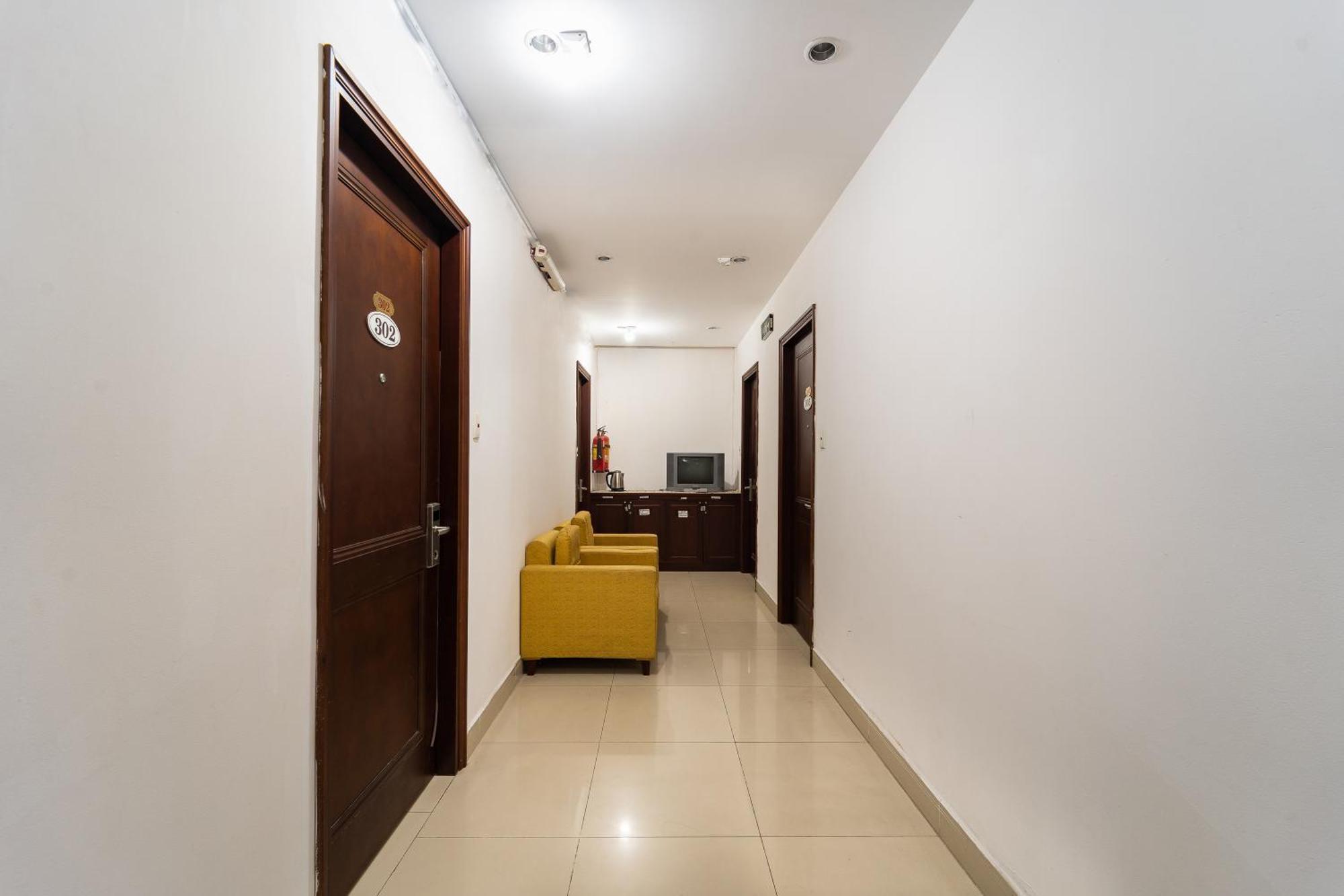 Cozi 5 Serviced Aparthotel *