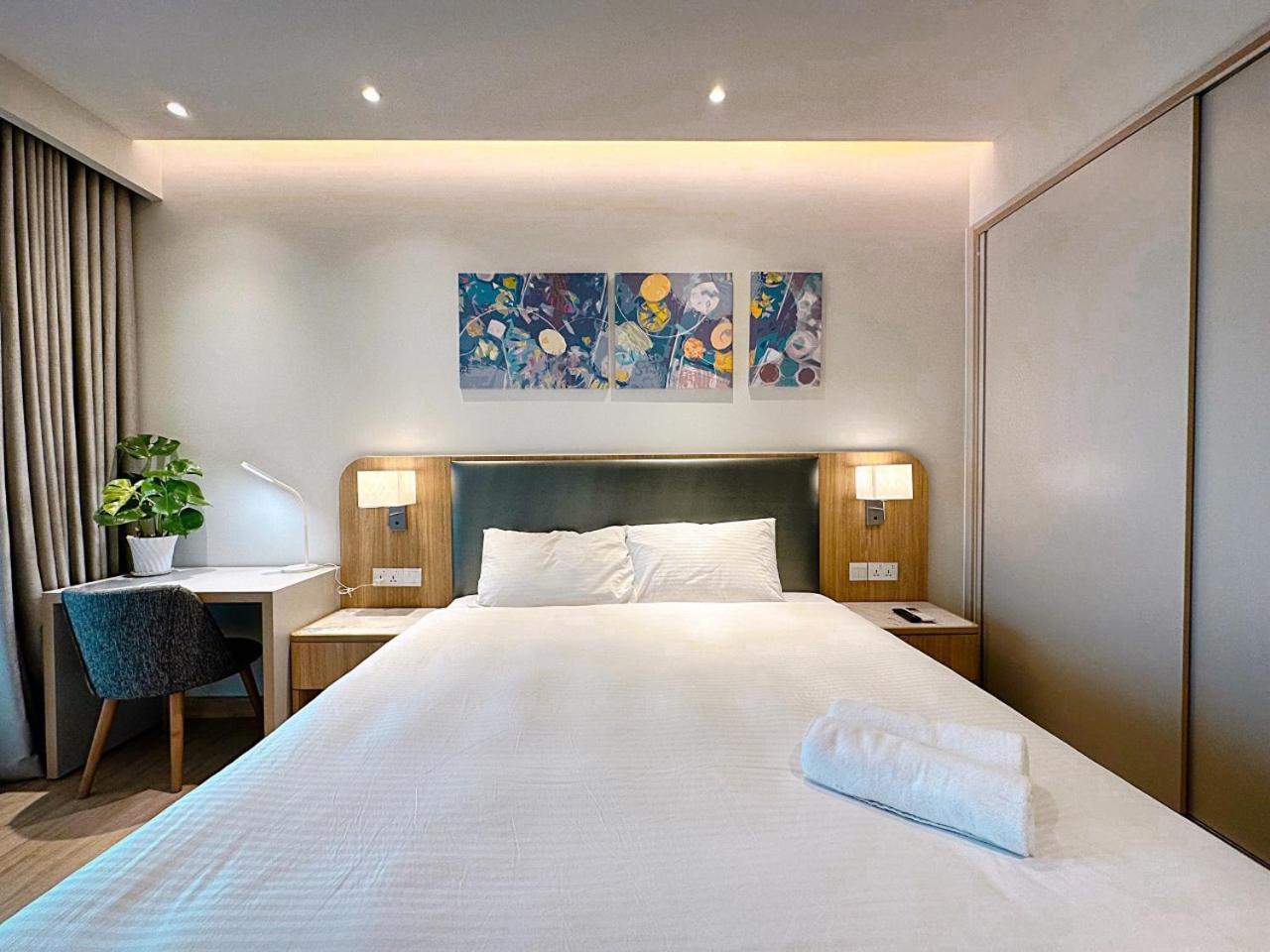Apartment D1 Mension - Zenity Luxury Apartment - Rooftop Pool - Saigon Centre
