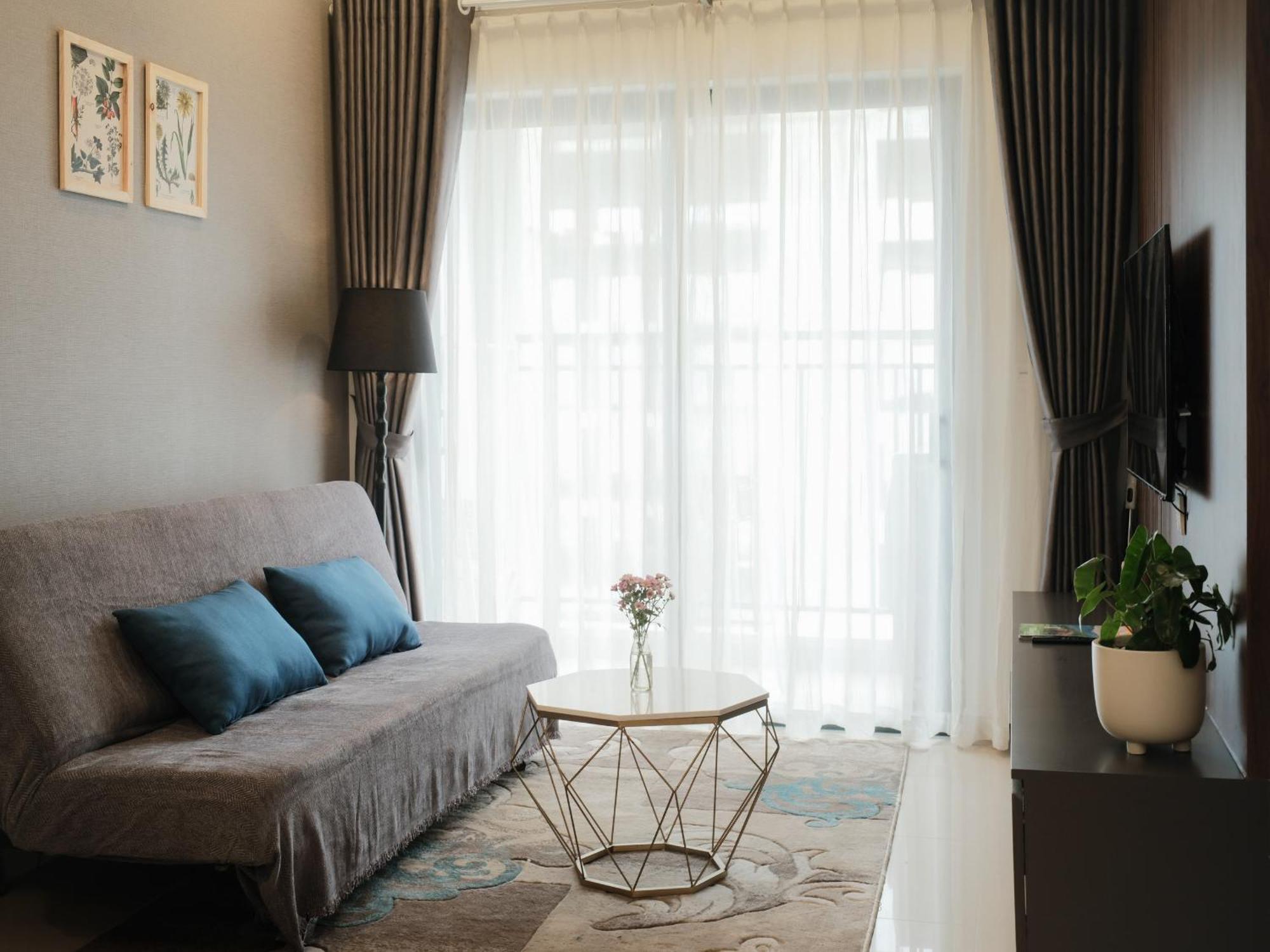 High-floor 2br In District 1, Hochiminh Apartment