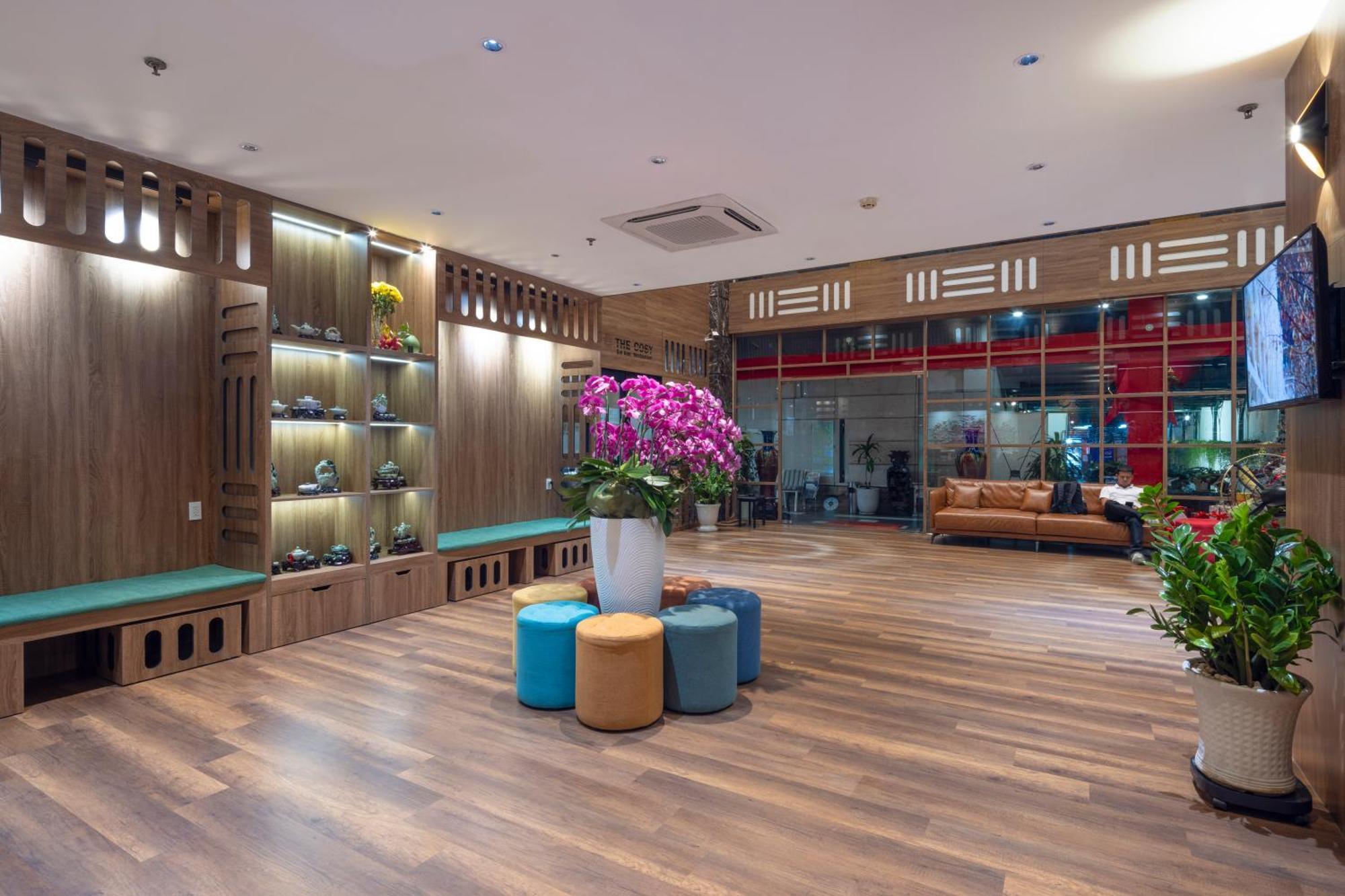 Viet Lotus Saigon TP. Hồ Chí Minh