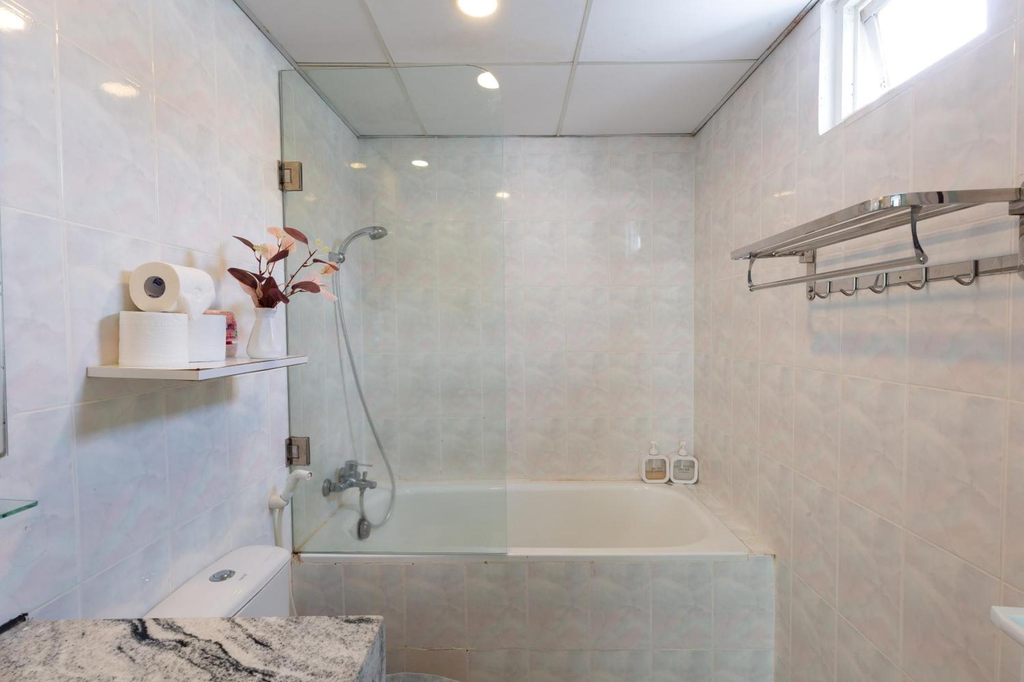 Centara Bed & Breakfast