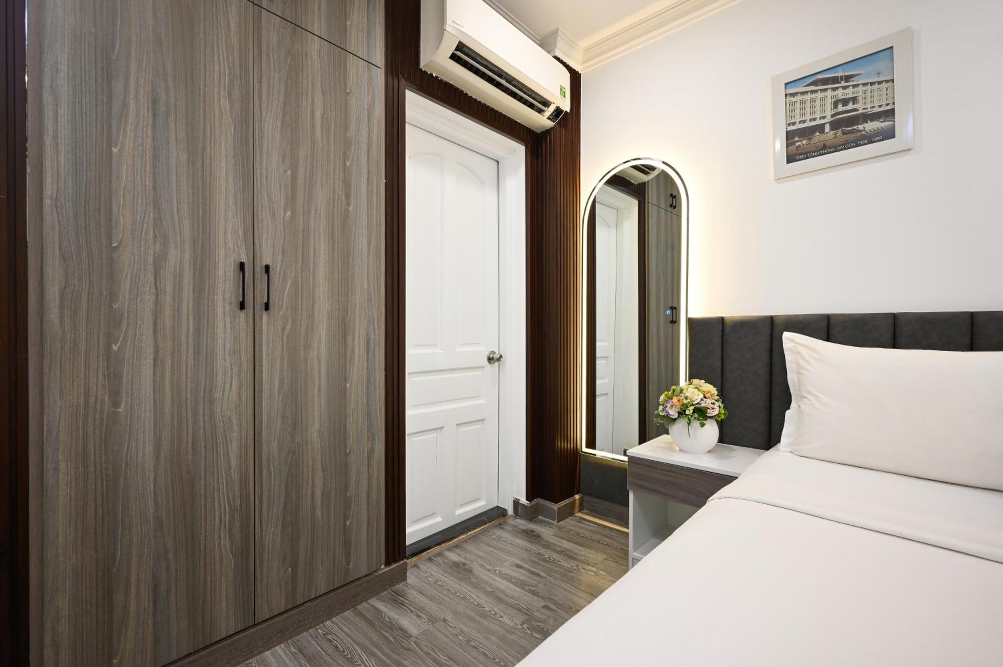 Ruby Saigon - Ben Thanh Hotel