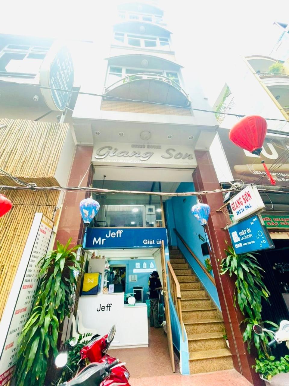 Khách sạn Giang Son