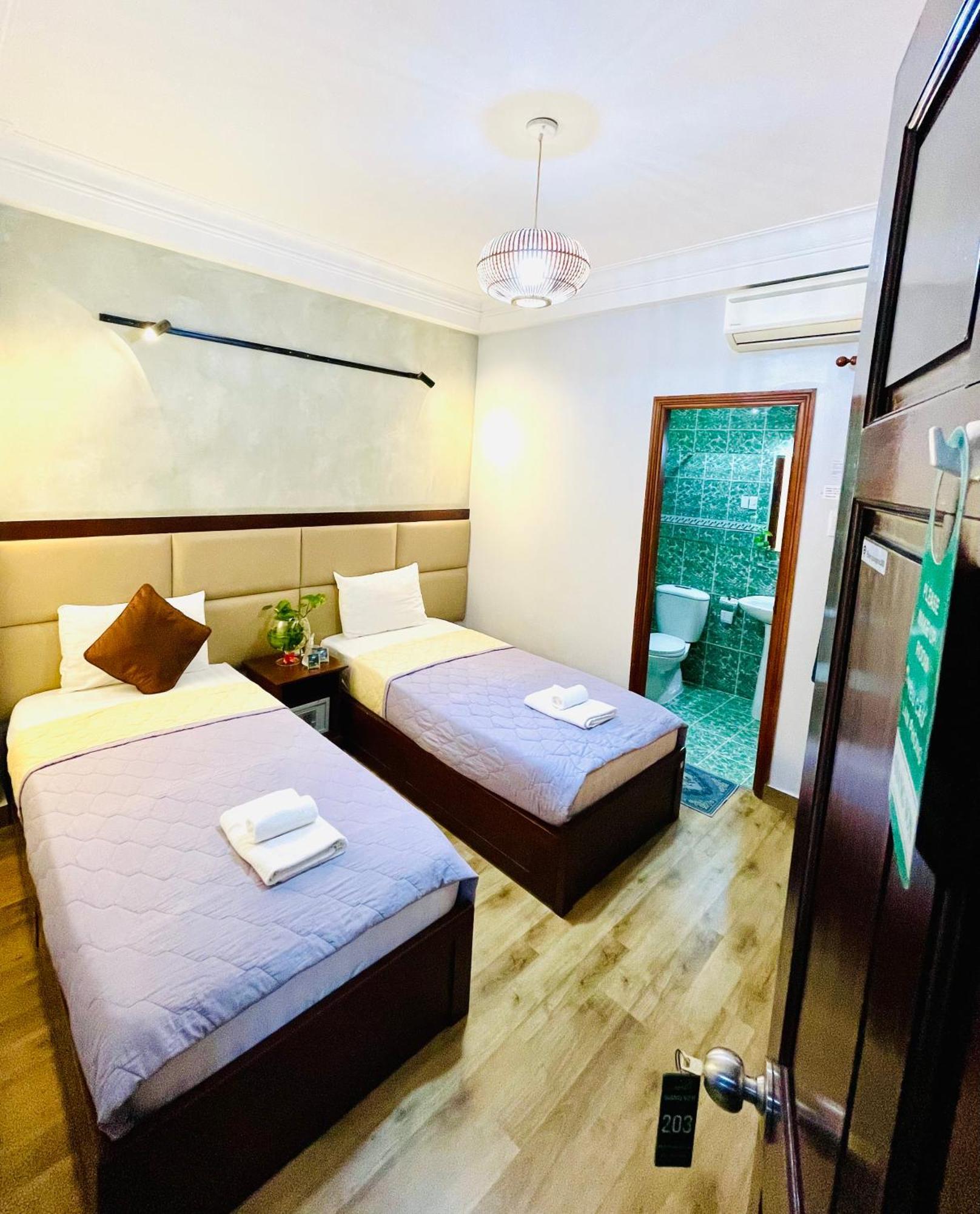Khách sạn Giang Son TP. Hồ Chí Minh