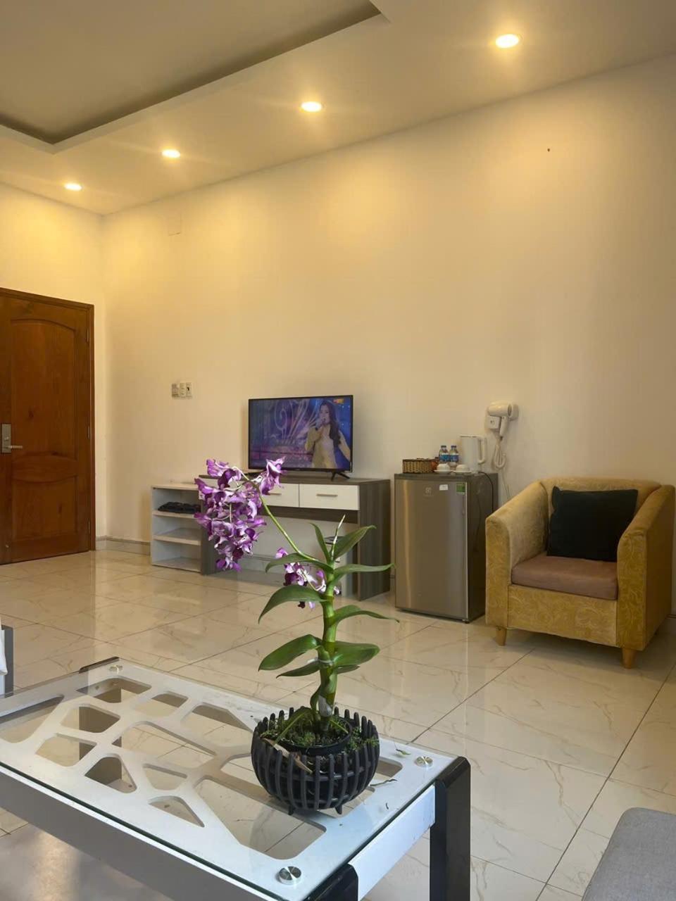 Hotel White Diamond - Airport Ho Chi Minh City