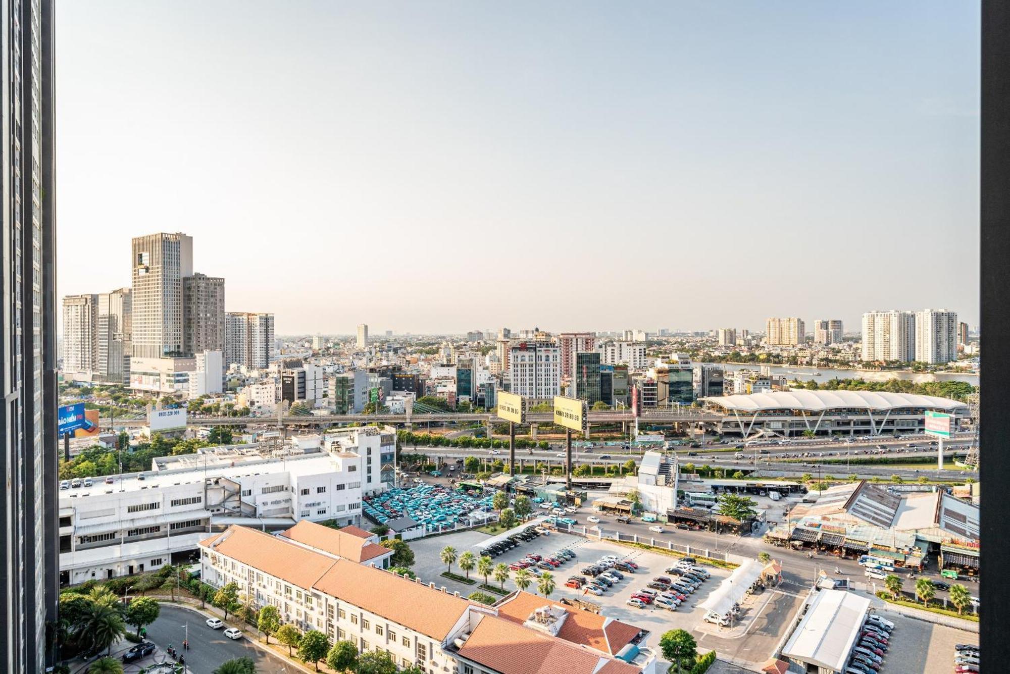 Vera Saigon - Luxury Landmark 81 Apartment