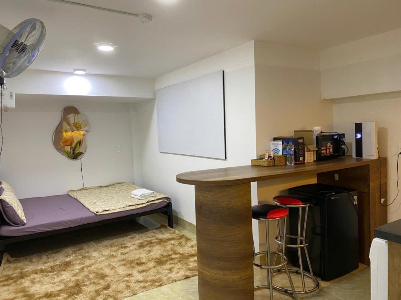 Bed & Breakfast Sweet Homes - Cozy W Kitchen & Netflix *