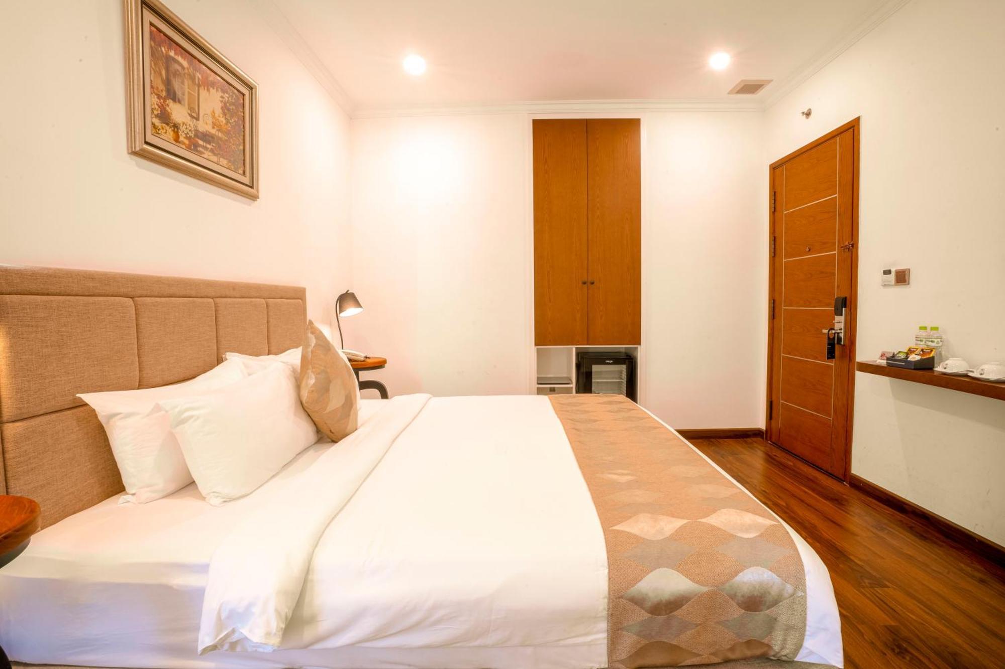 Khách sạn Nesta Sài Gòn TP. Hồ Chí Minh