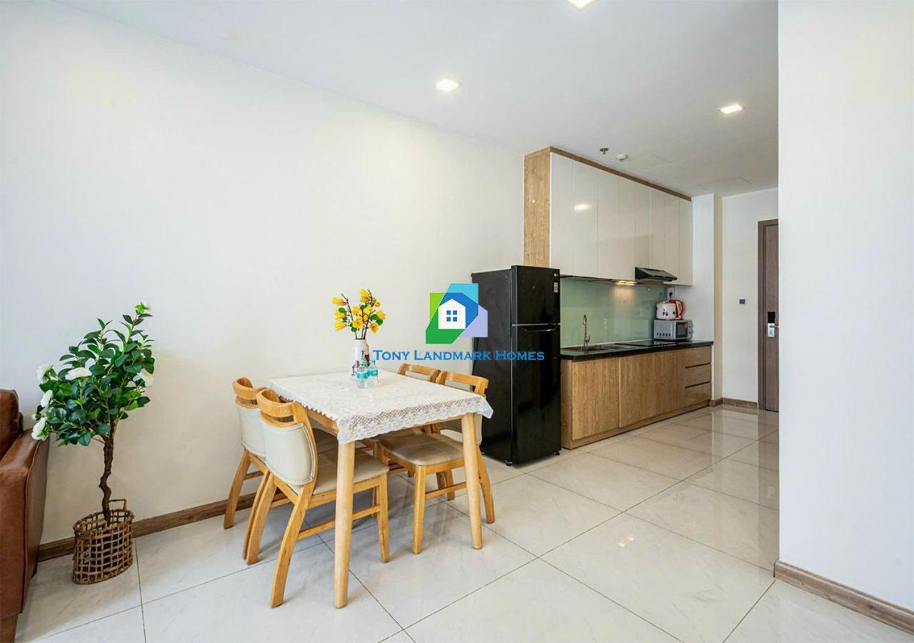Apartment The Vinhomes - The Buildings Nearby Landmark 81