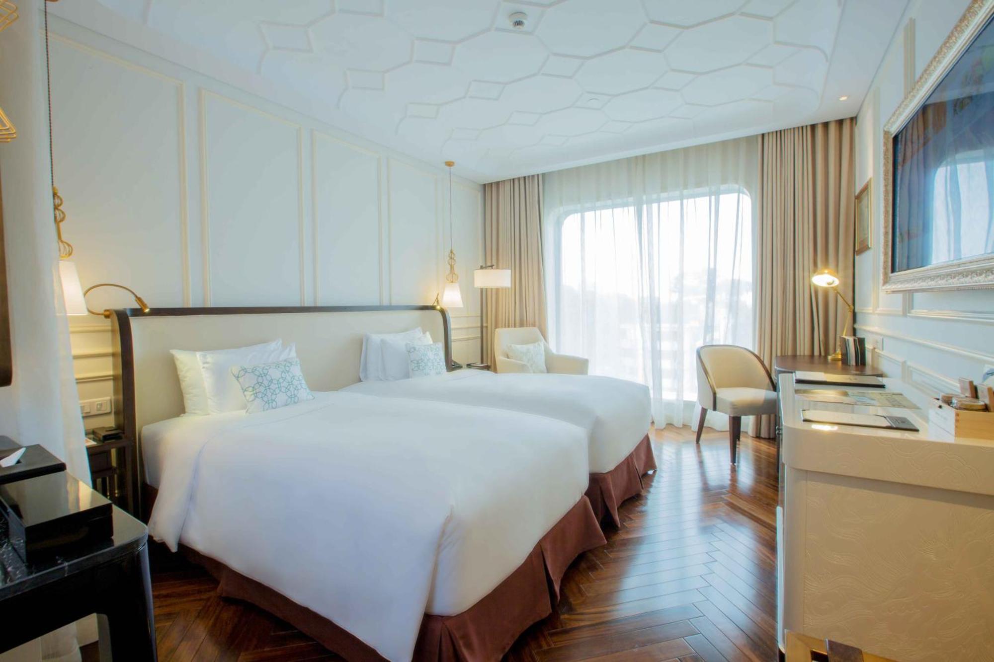 Des Arts Saigon Mgallery Collection