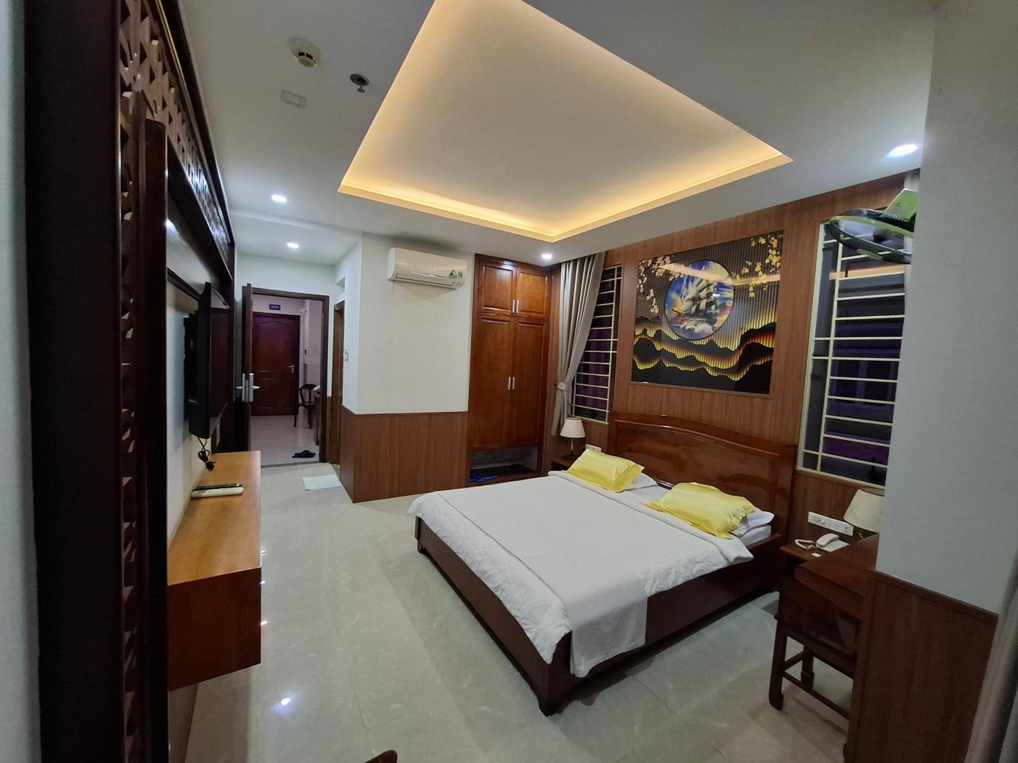 Hotel Phu Si 2*