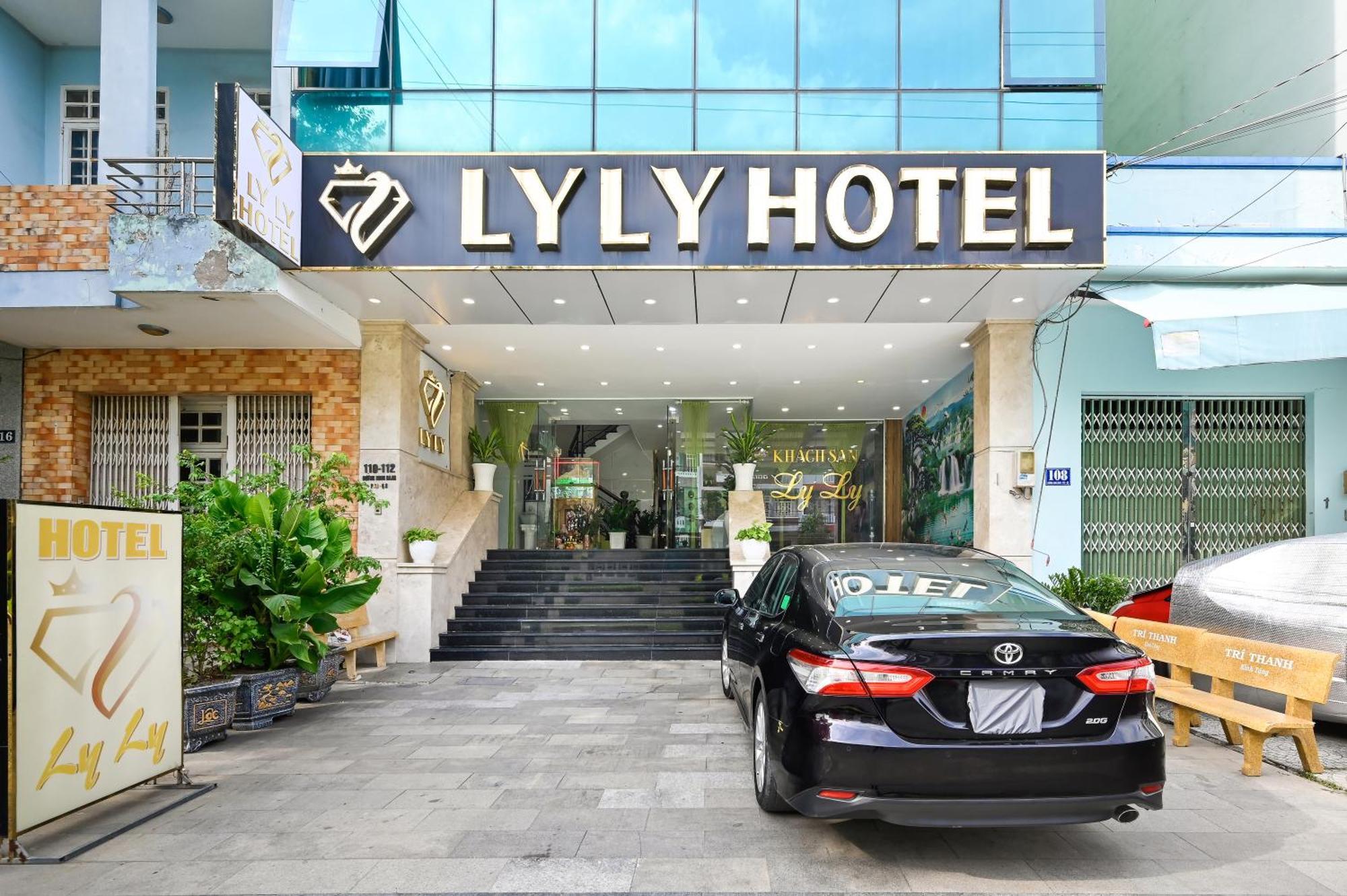 Ly Ly Hotel 3*