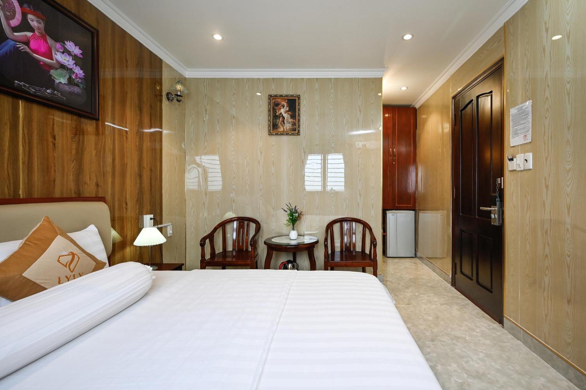 Hotel Ly Ly 3*