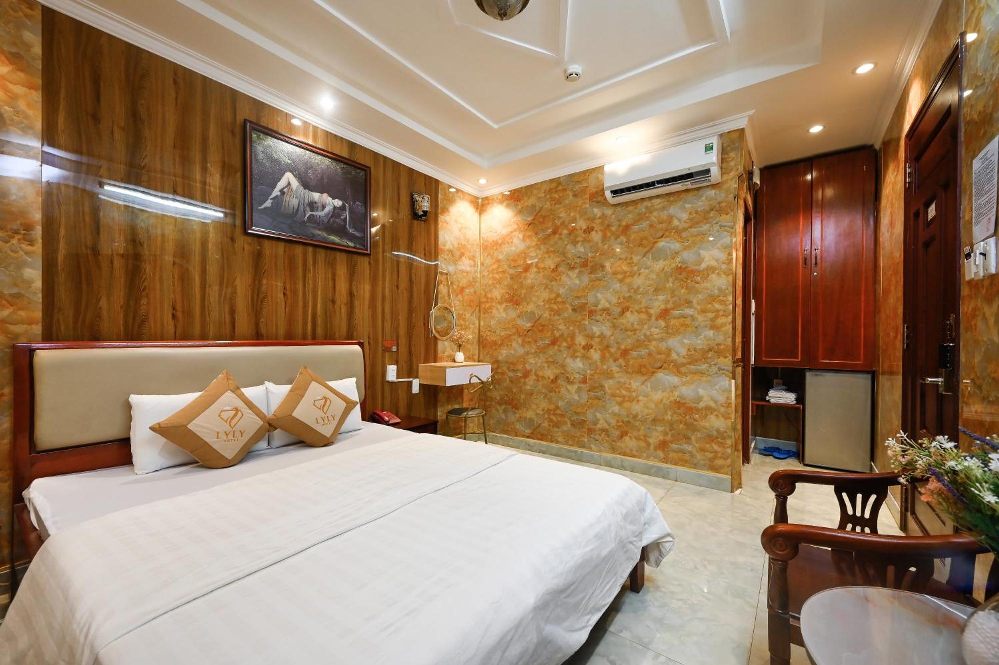Hotel Ly Ly