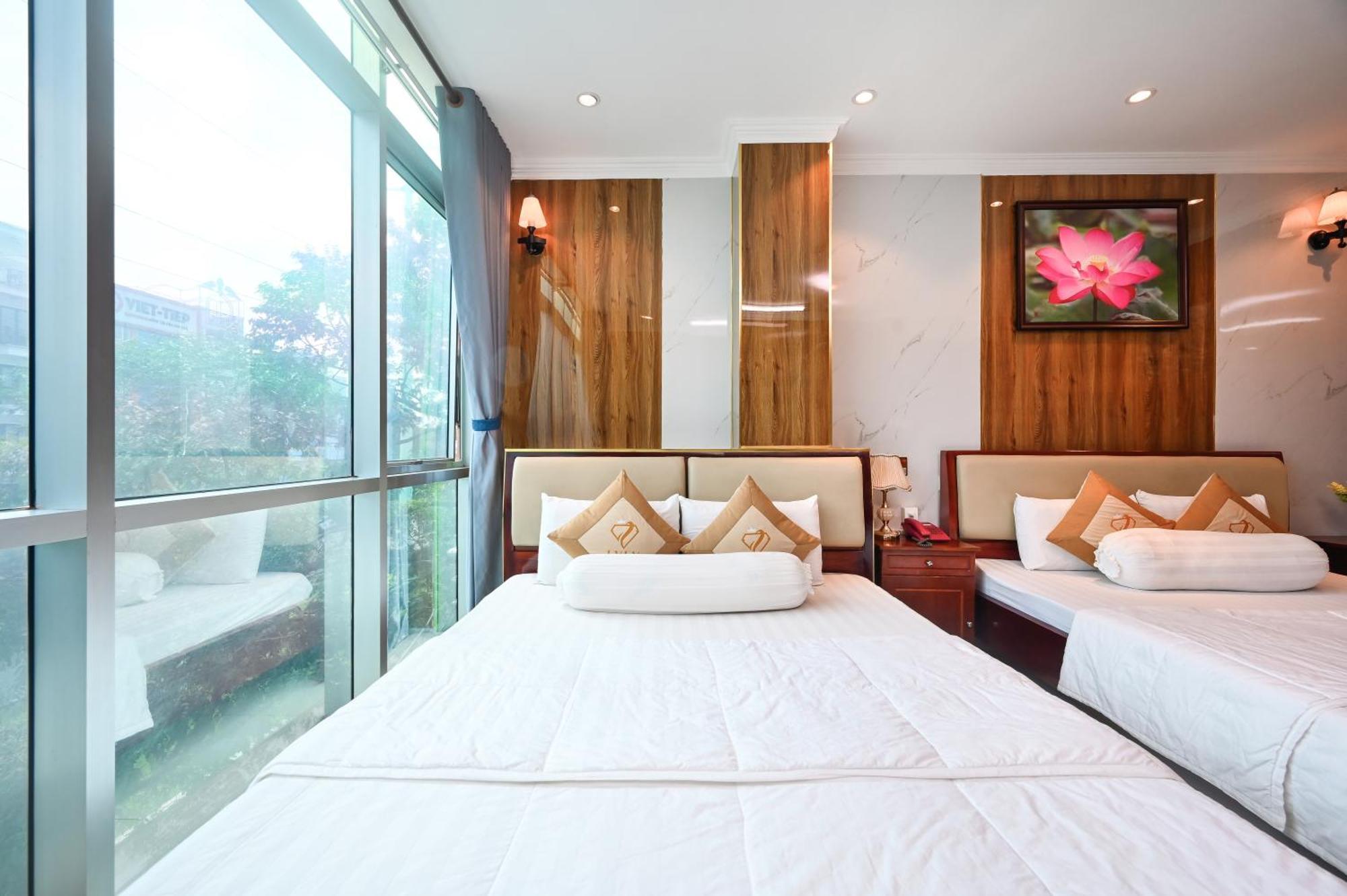 Ly Ly Hotel