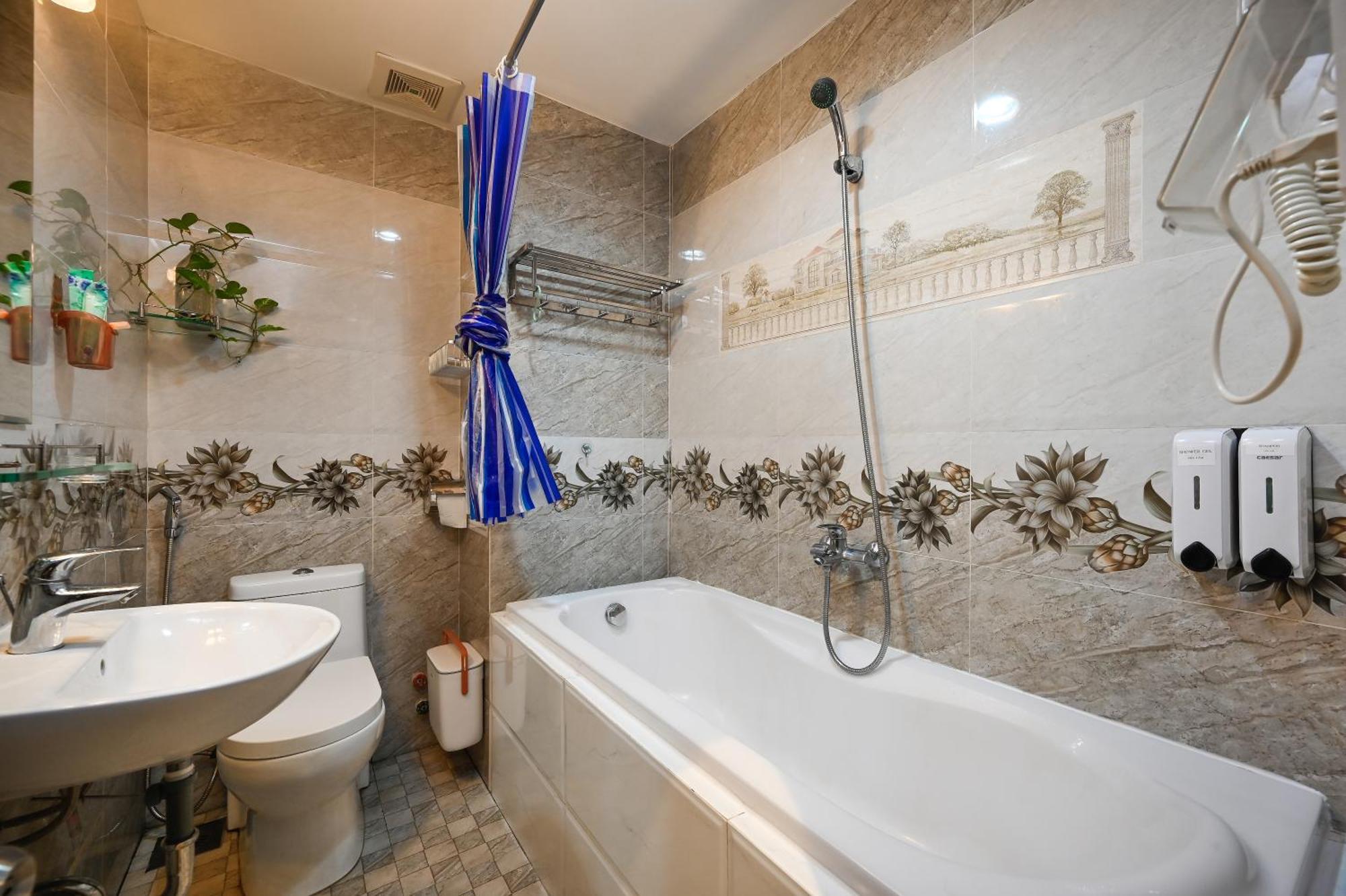 Ly Ly Hotel Ho Chi Minh City