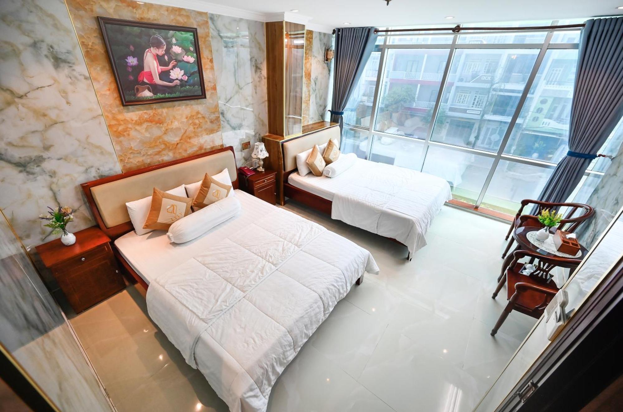 Ly Ly Ho Chi Minh City
