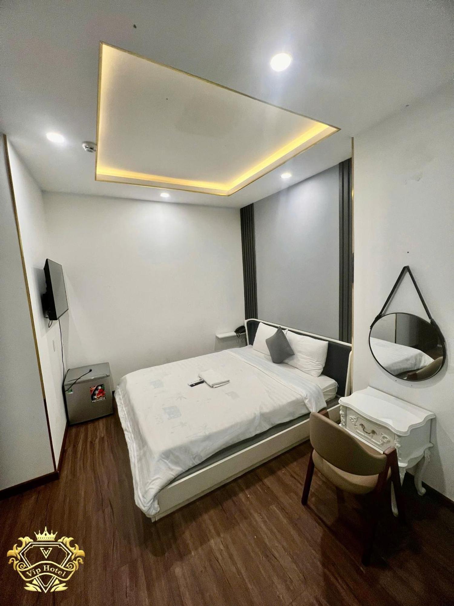 Vip Hotel