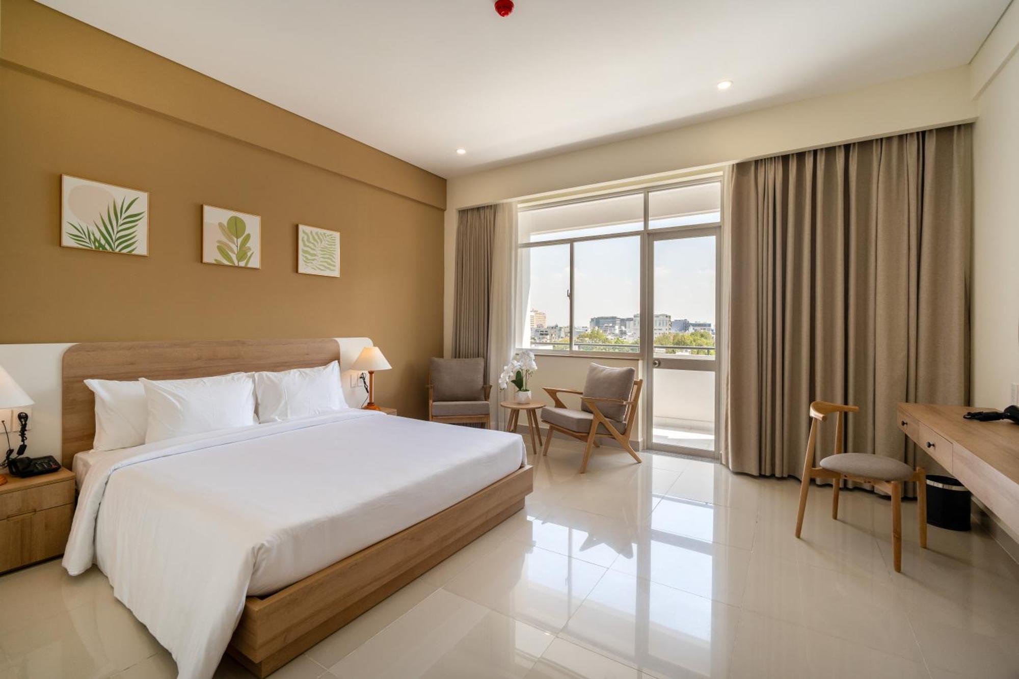 The Hub - Airport Hotel Ho Chi Minh City