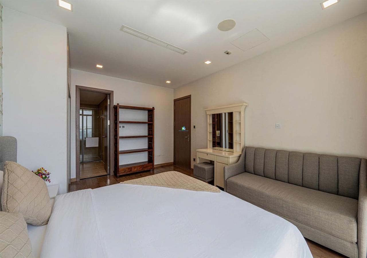 Apartment Of Vinhomes Area *