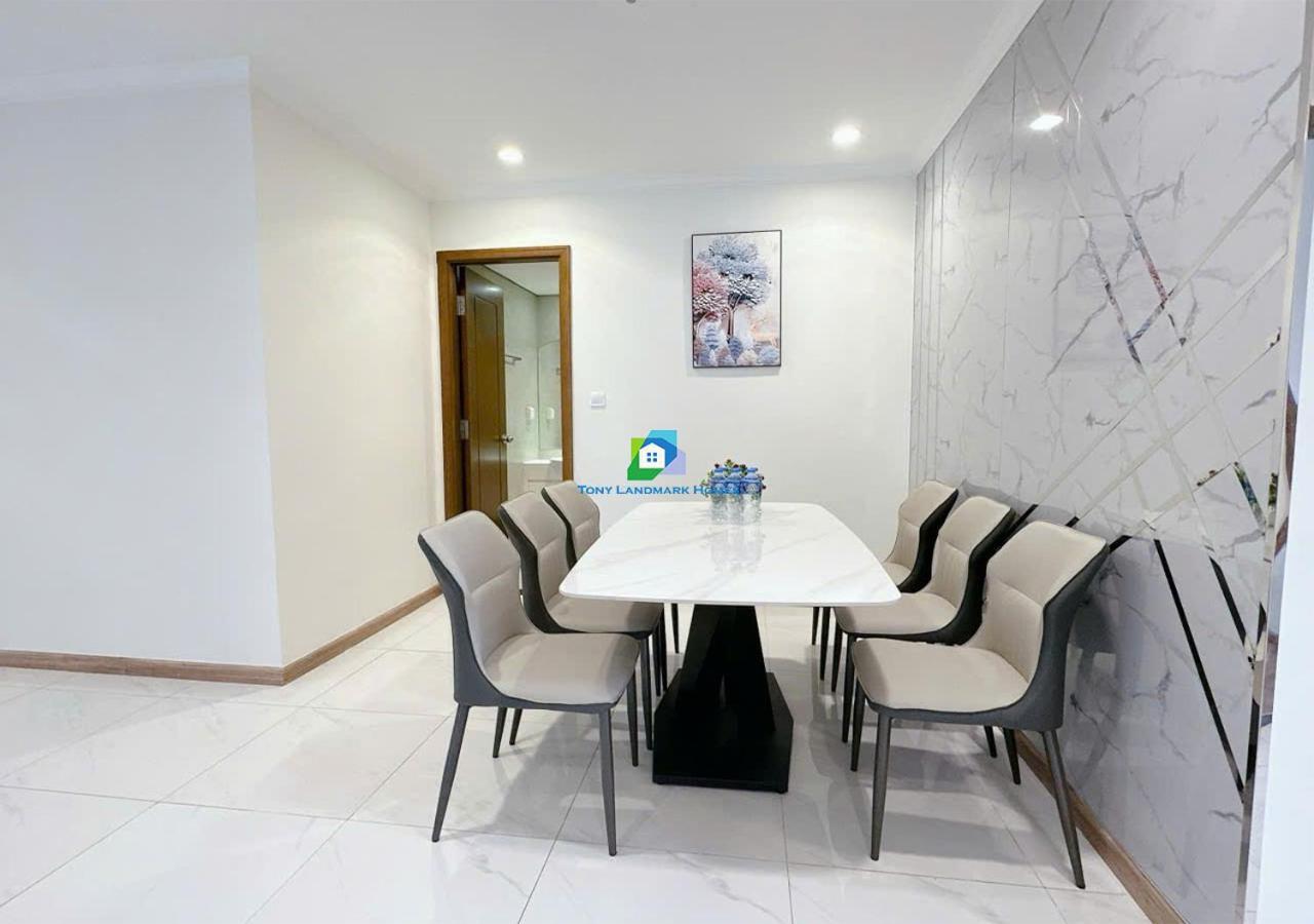 Apartment Of Vinhomes Area *